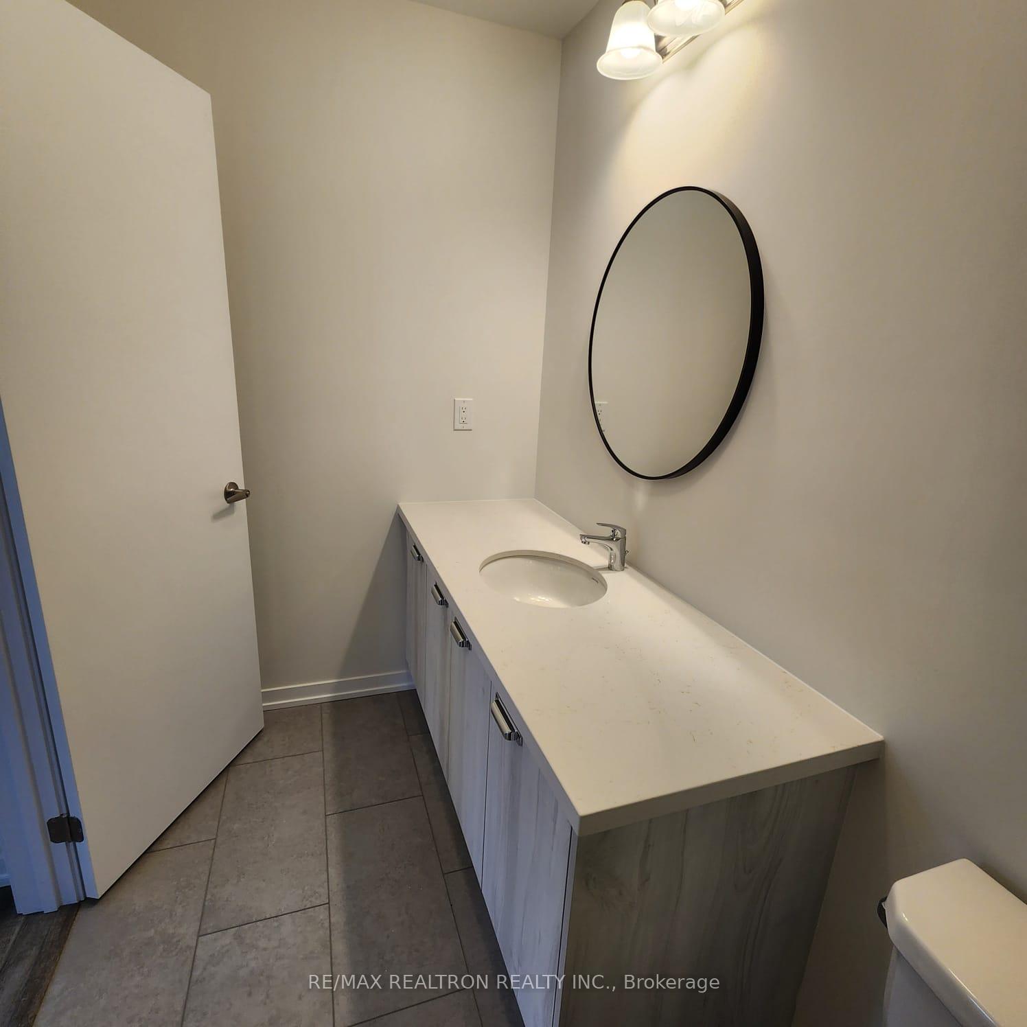 Photo 11 of 1531 Wheatcroft Drive, Oshawa, Kedron — HOMEH