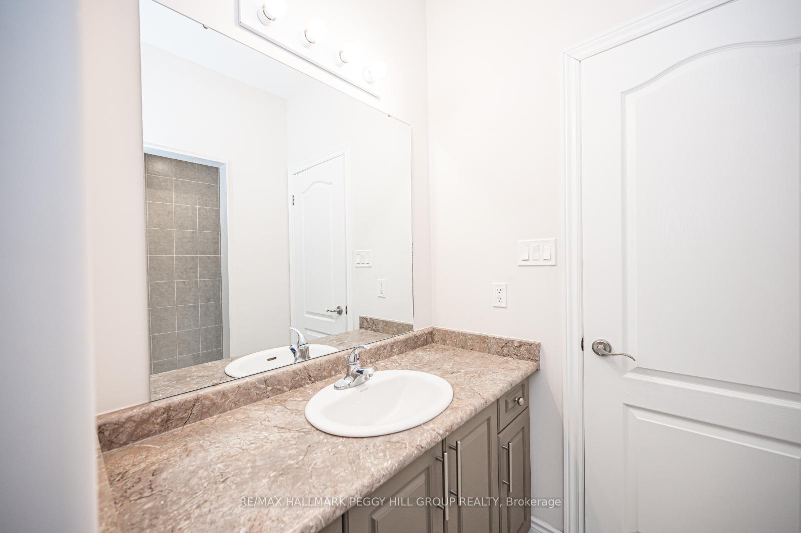 Photo 5 of 3126 Monarch Drive, Orillia — HOMEH