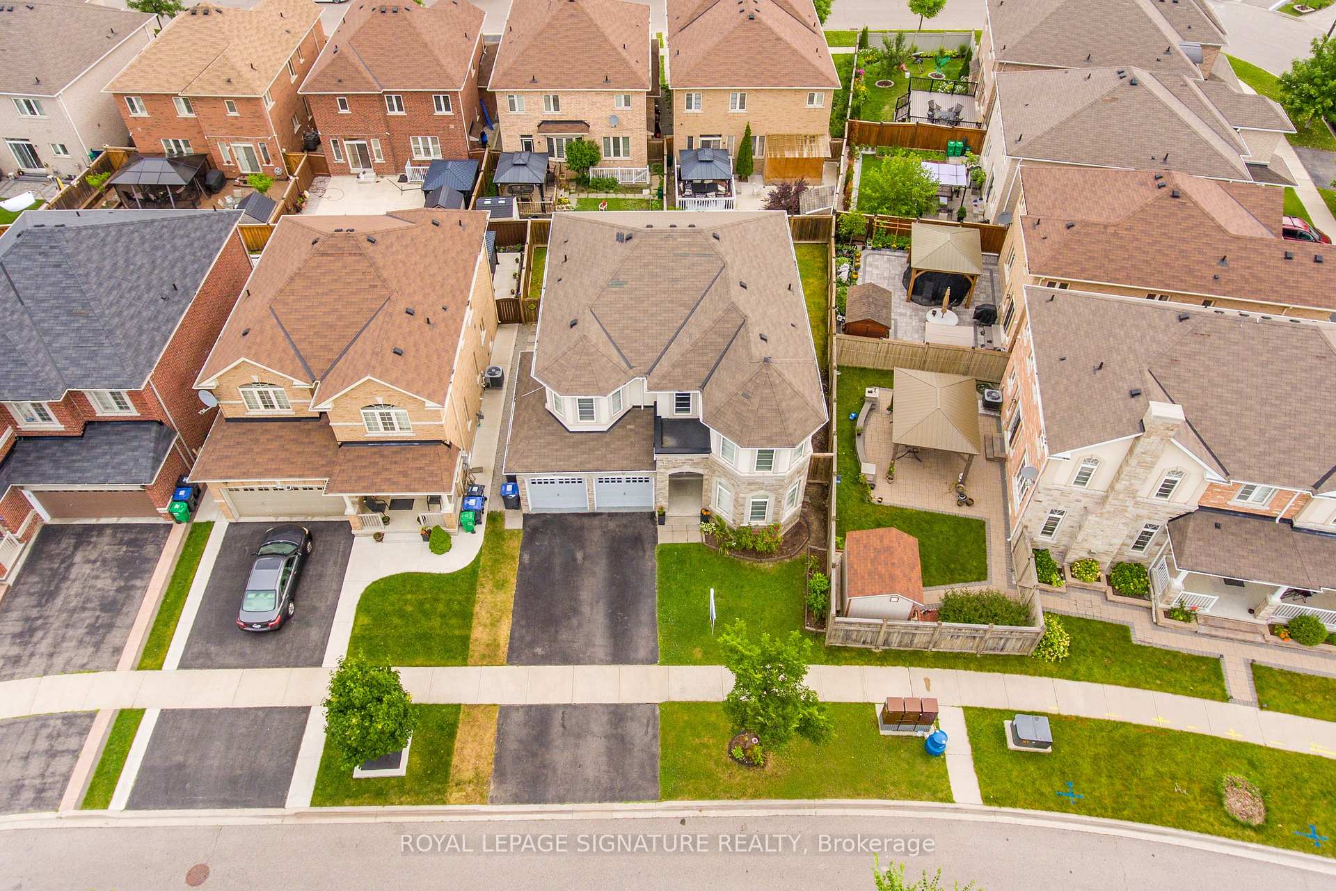 Photo 17 of 4 Ripple Street, Brampton, Sandringham-Wellington — HOMEH