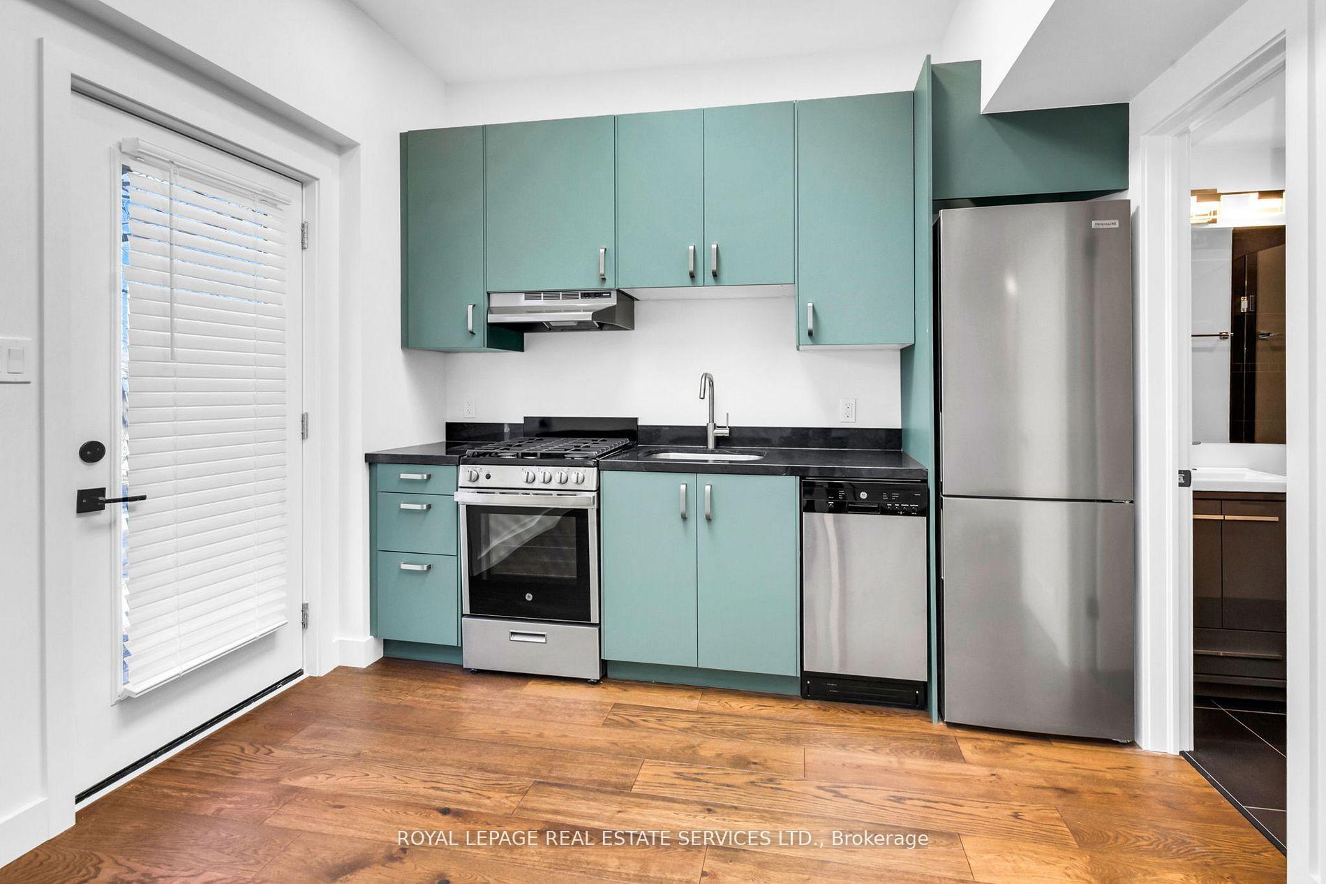 Photo 13 of Unit Coach, 223 Blythwood Road, Toronto, Lawrence Park South — HOMEH