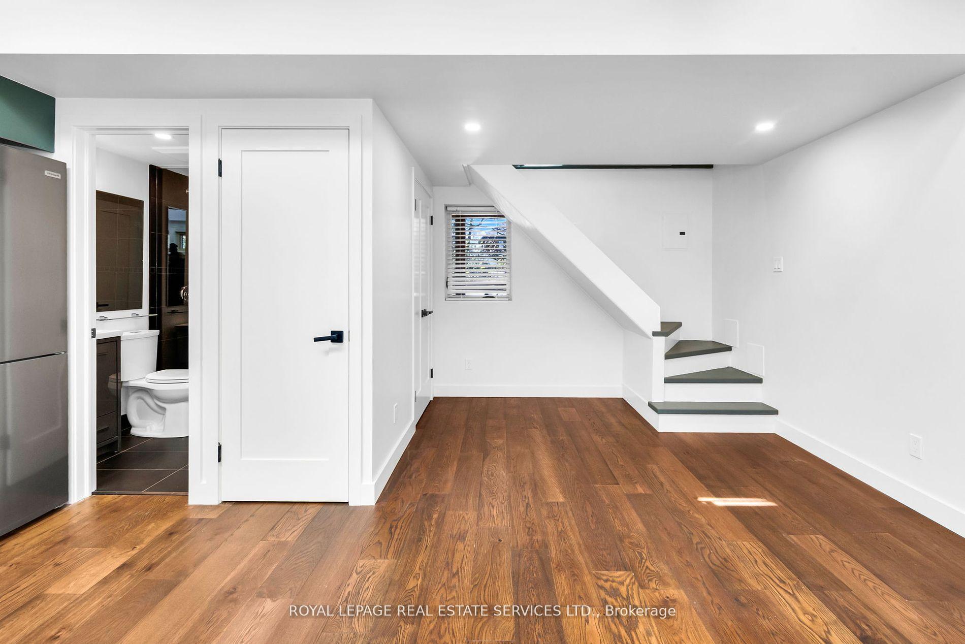 Photo 5 of Unit Coach, 223 Blythwood Road, Toronto, Lawrence Park South — HOMEH