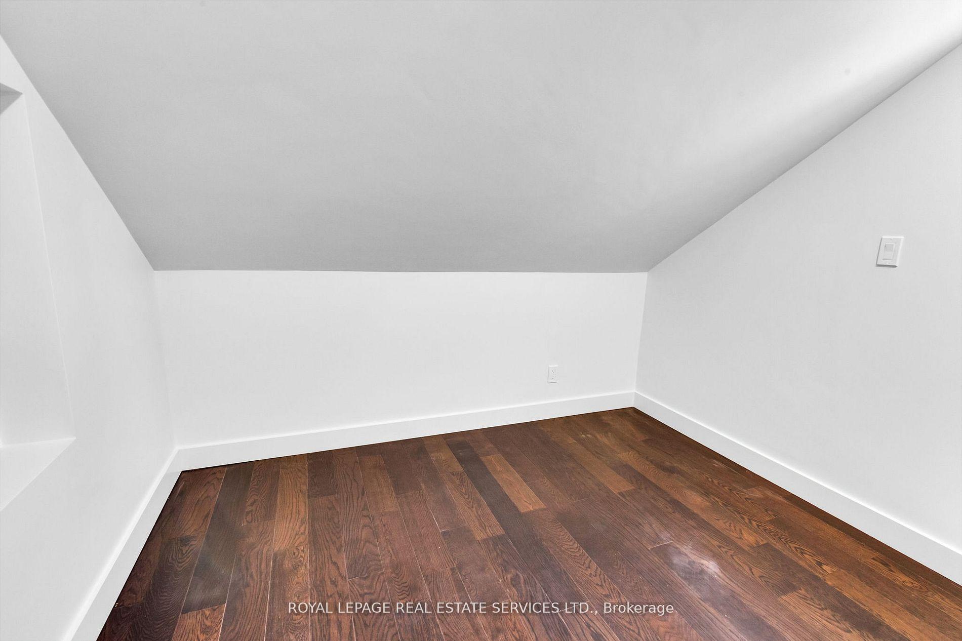 Photo 17 of Unit Coach, 223 Blythwood Road, Toronto, Lawrence Park South — HOMEH