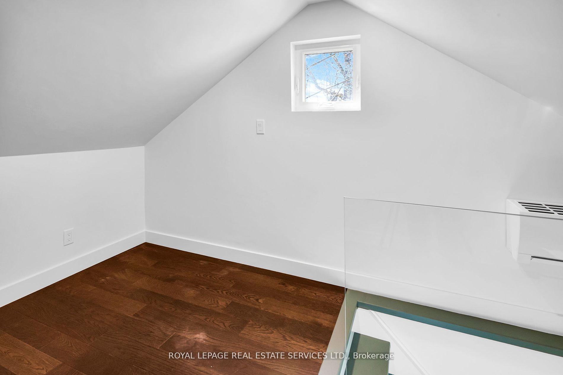 Photo 8 of Unit Coach, 223 Blythwood Road, Toronto, Lawrence Park South — HOMEH