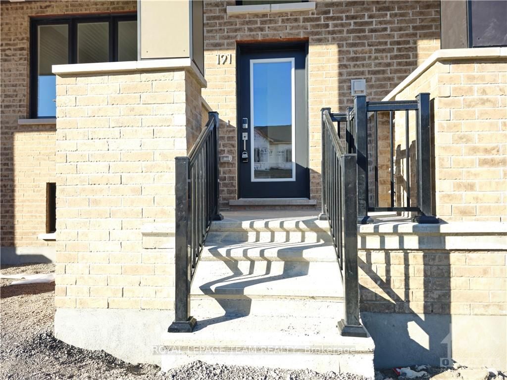 Photo 1 of 191 Beebalm Crescent, Ottawa, Barrhaven - Half Moon Bay — HOMEH