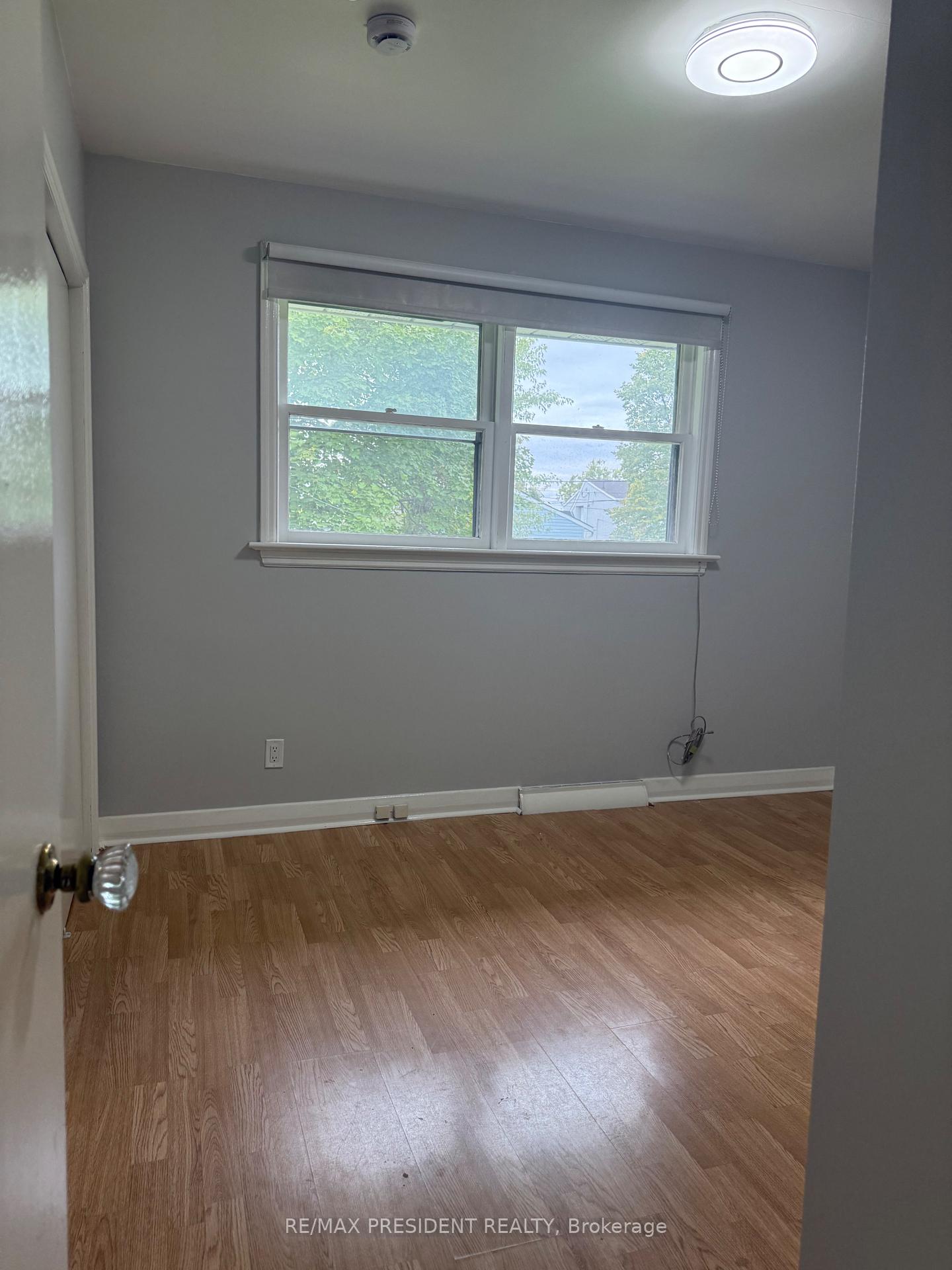 Photo 7 of 115 Golden Boulevard, Welland, Lincoln/Crowland — HOMEH