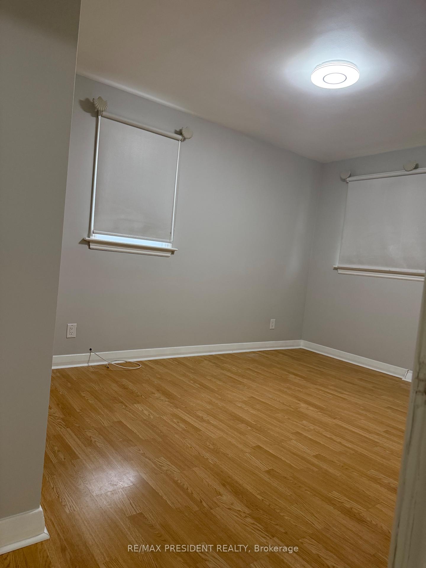 Photo 12 of 115 Golden Boulevard, Welland, Lincoln/Crowland — HOMEH