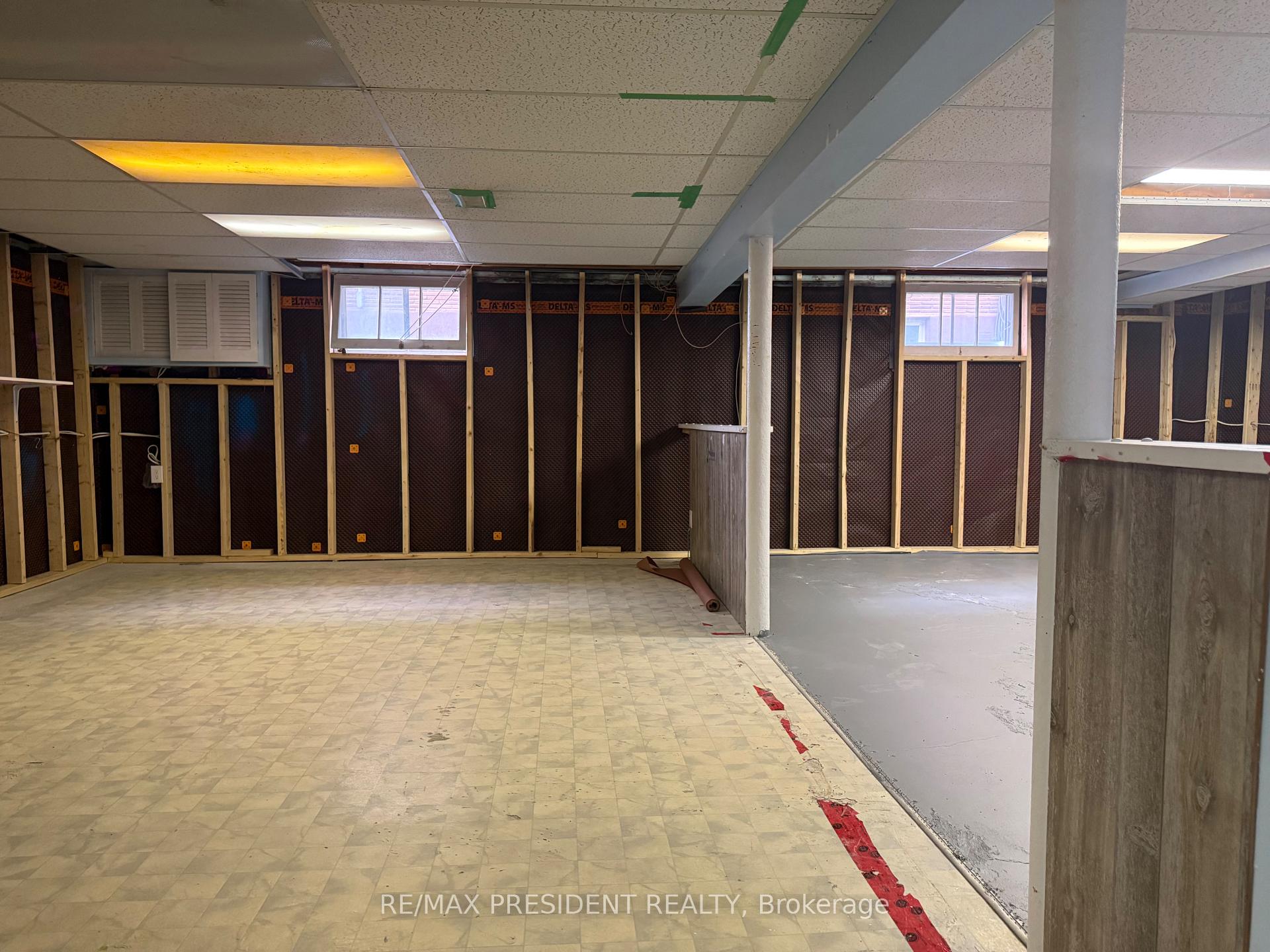 Photo 22 of 115 Golden Boulevard, Welland, Lincoln/Crowland — HOMEH