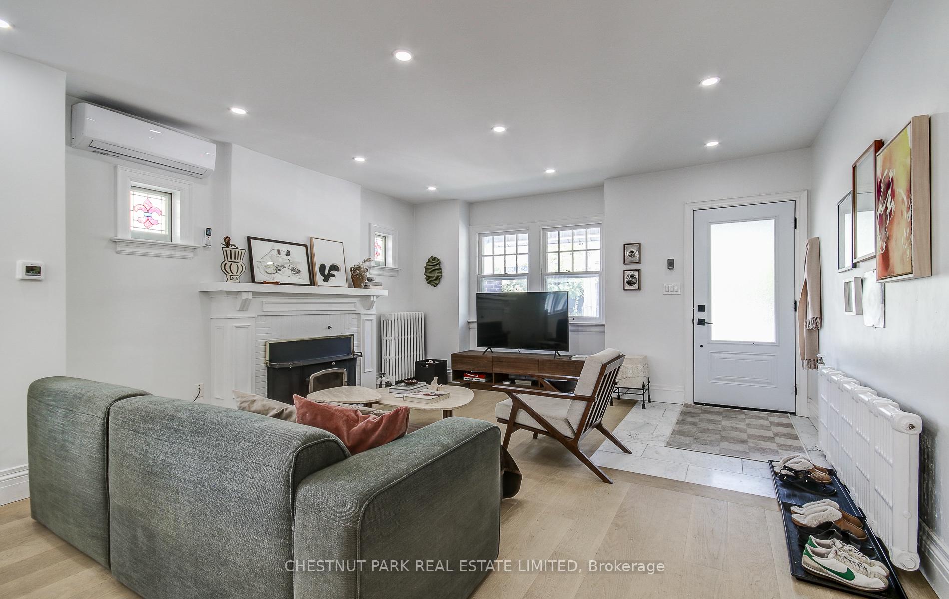 Photo 17 of 136 Donlands Avenue, Toronto, Danforth Village-East York — HOMEH
