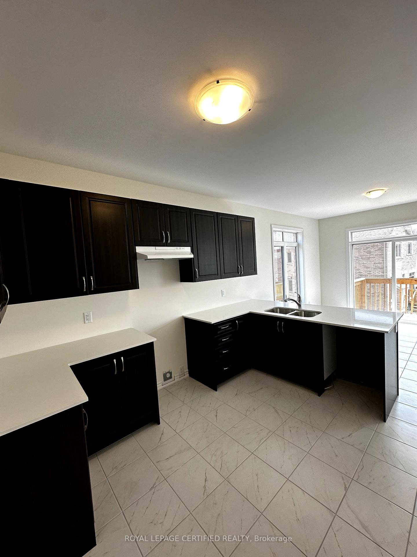 Photo 6 of 1489 Benson Street, Innisfil, Alcona — HOMEH