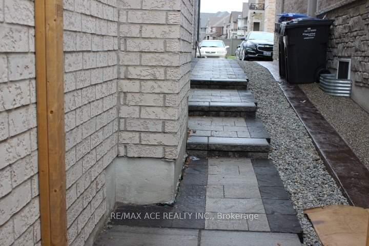Photo 4 of Unit BSMT, 19 Landview Road, Brampton, Vales of Castlemore — HOMEH