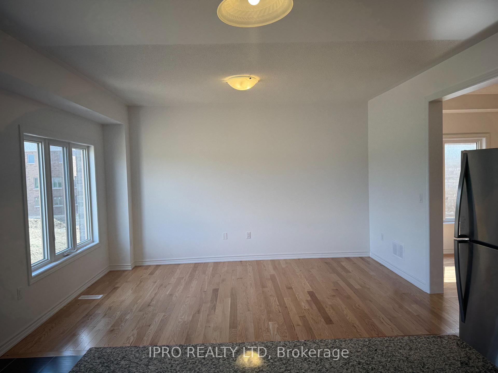 Photo 18 of 111 Morgan Avenue, Southgate — HOMEH