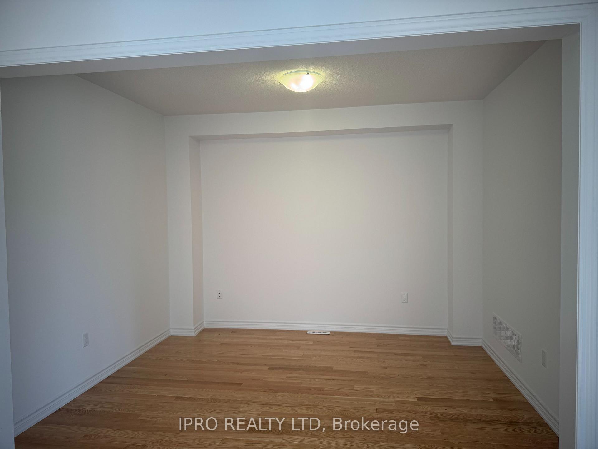 Photo 4 of 111 Morgan Avenue, Southgate — HOMEH