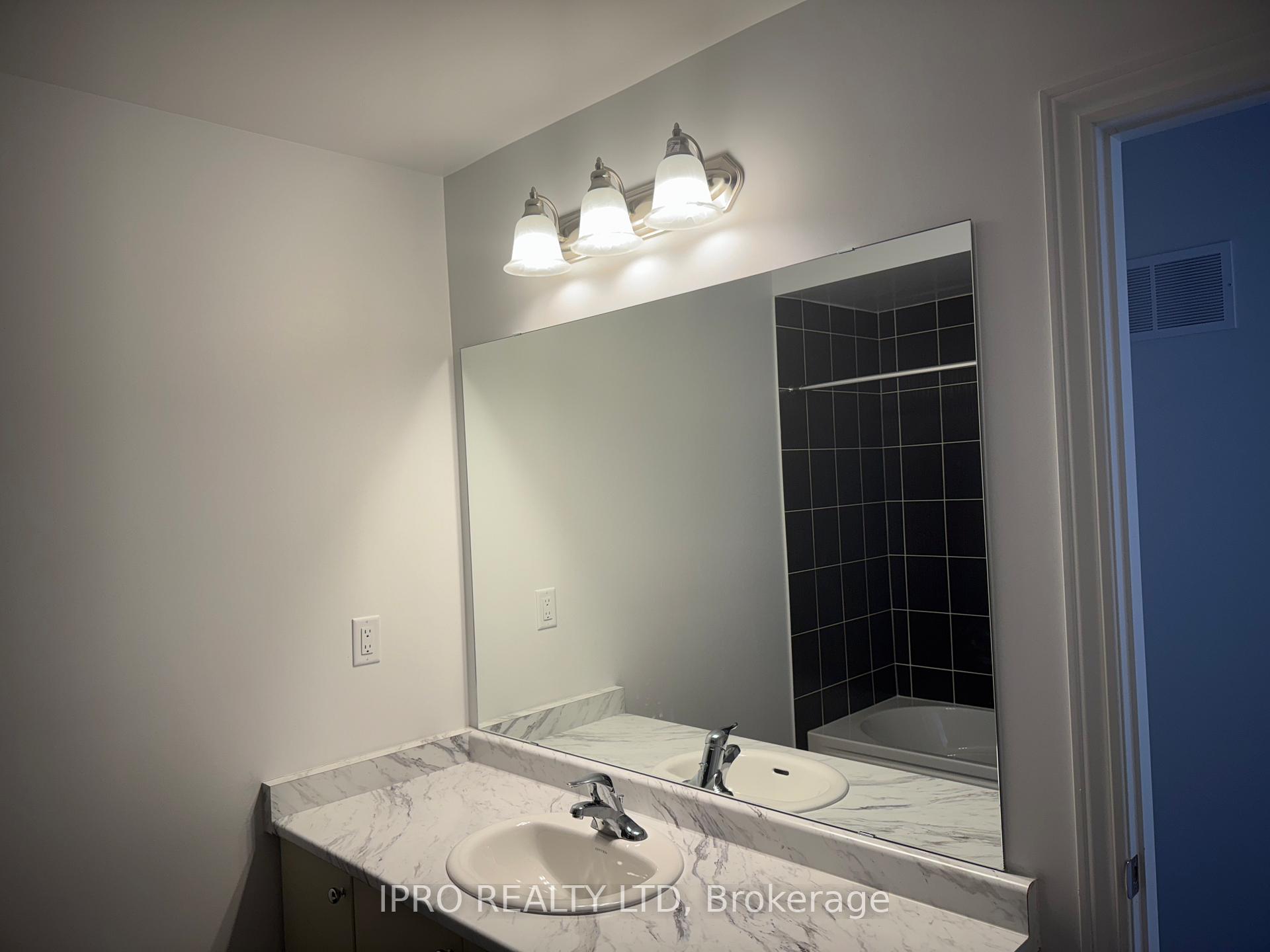 Photo 13 of 111 Morgan Avenue, Southgate — HOMEH