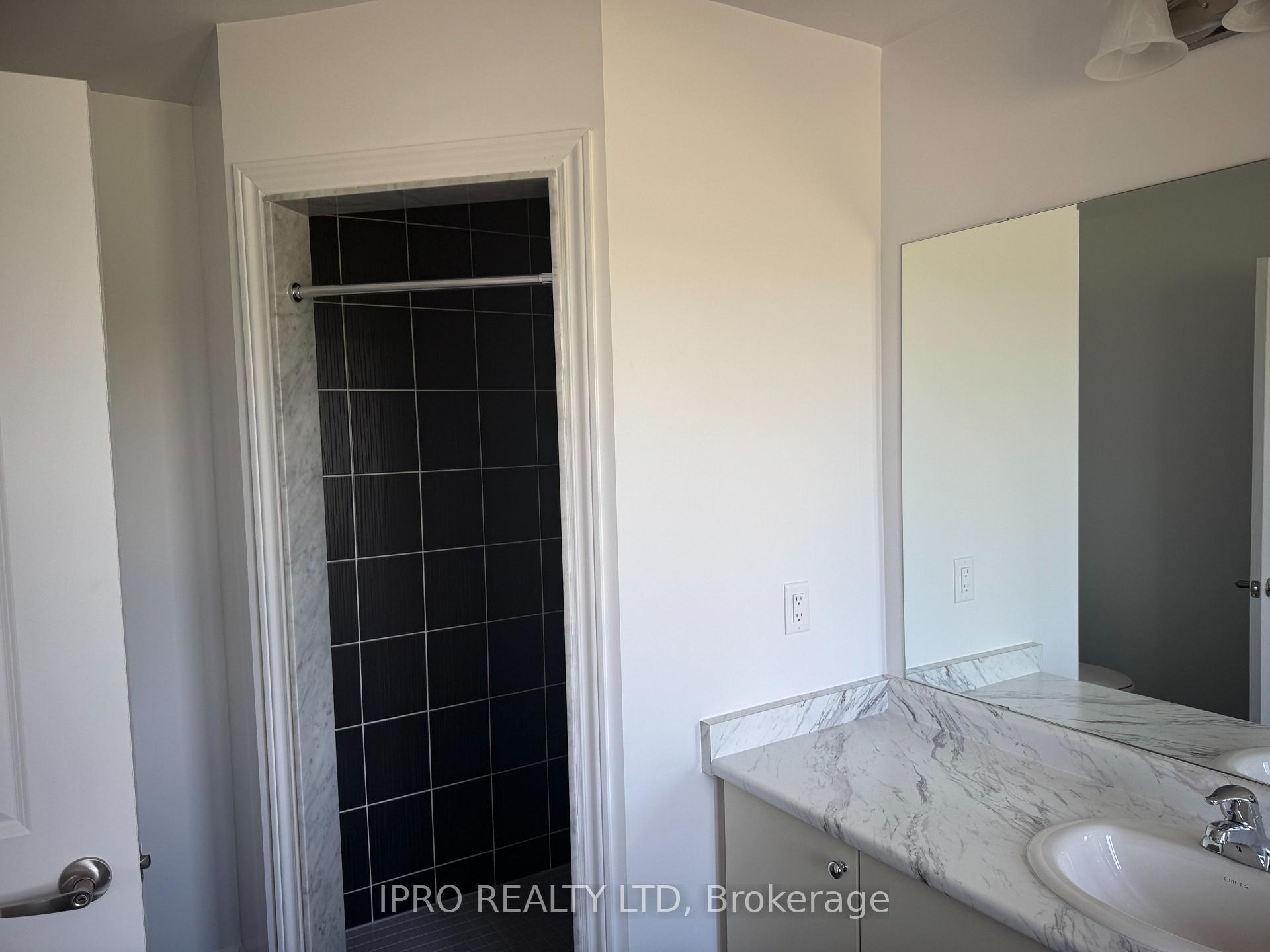 Photo 3 of 111 Morgan Avenue, Southgate — HOMEH