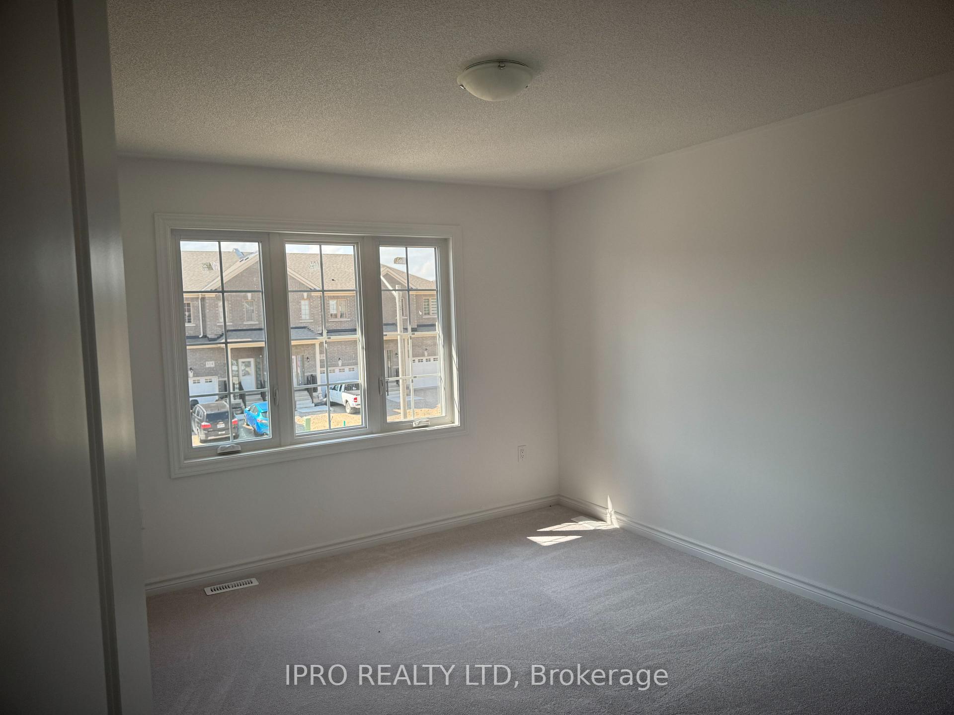 Photo 9 of 111 Morgan Avenue, Southgate — HOMEH