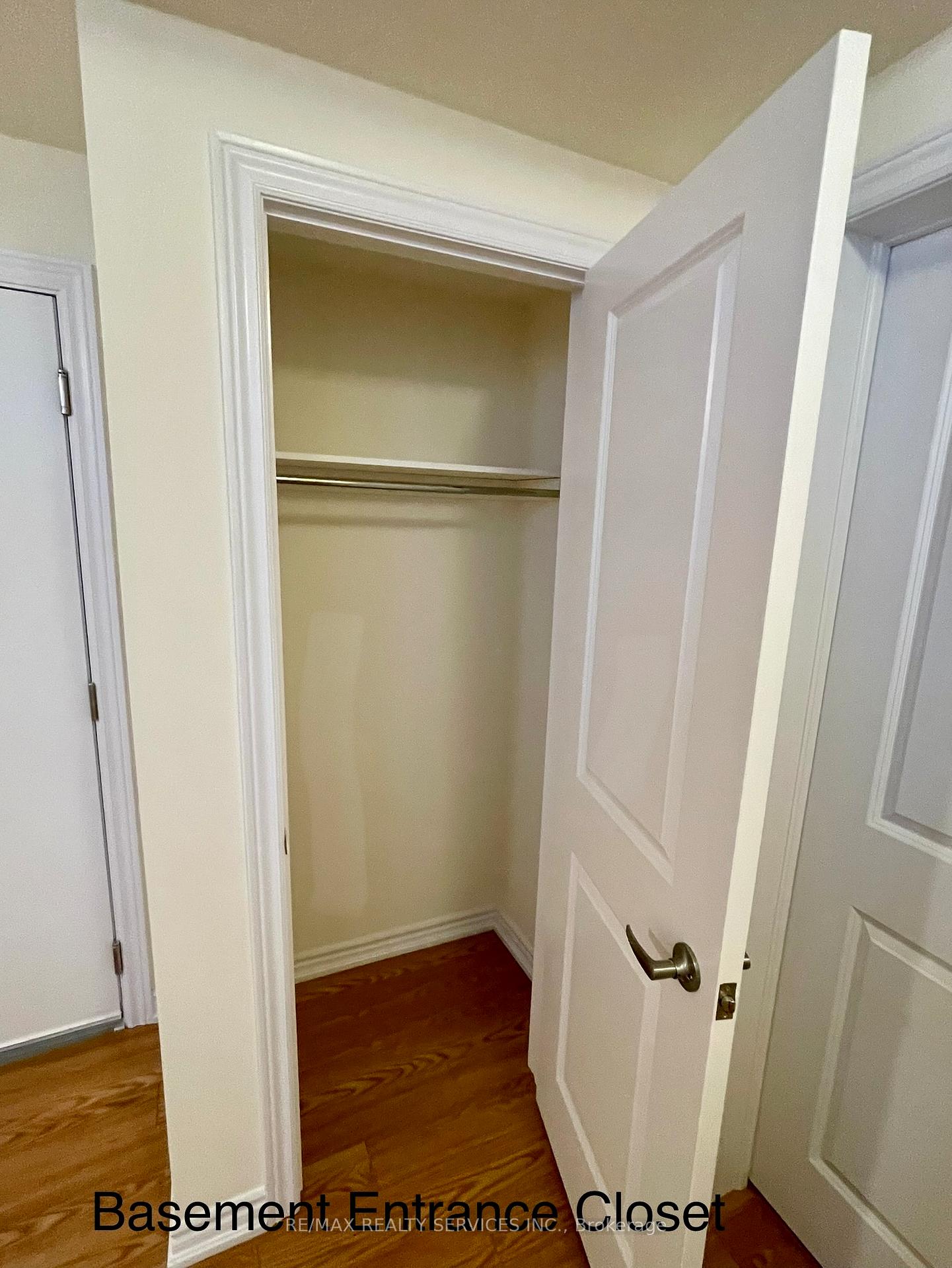 Photo 14 of Unit Unit 1, 10 Bannister Road, Barrie, Rural Barrie Southeast — HOMEH