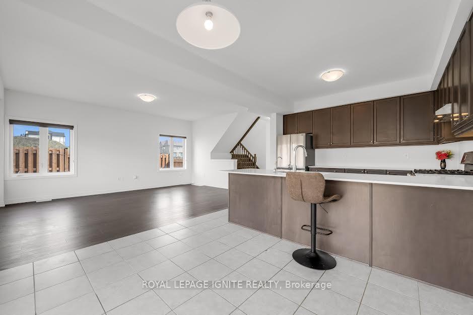 Photo 5 of 81 Tom Brown Drive, Brant, Paris — HOMEH