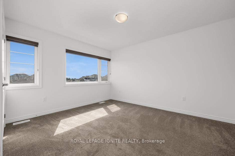 Photo 6 of 81 Tom Brown Drive, Brant, Paris — HOMEH