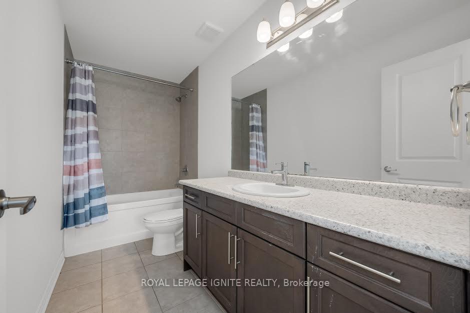 Photo 11 of 81 Tom Brown Drive, Brant, Paris — HOMEH