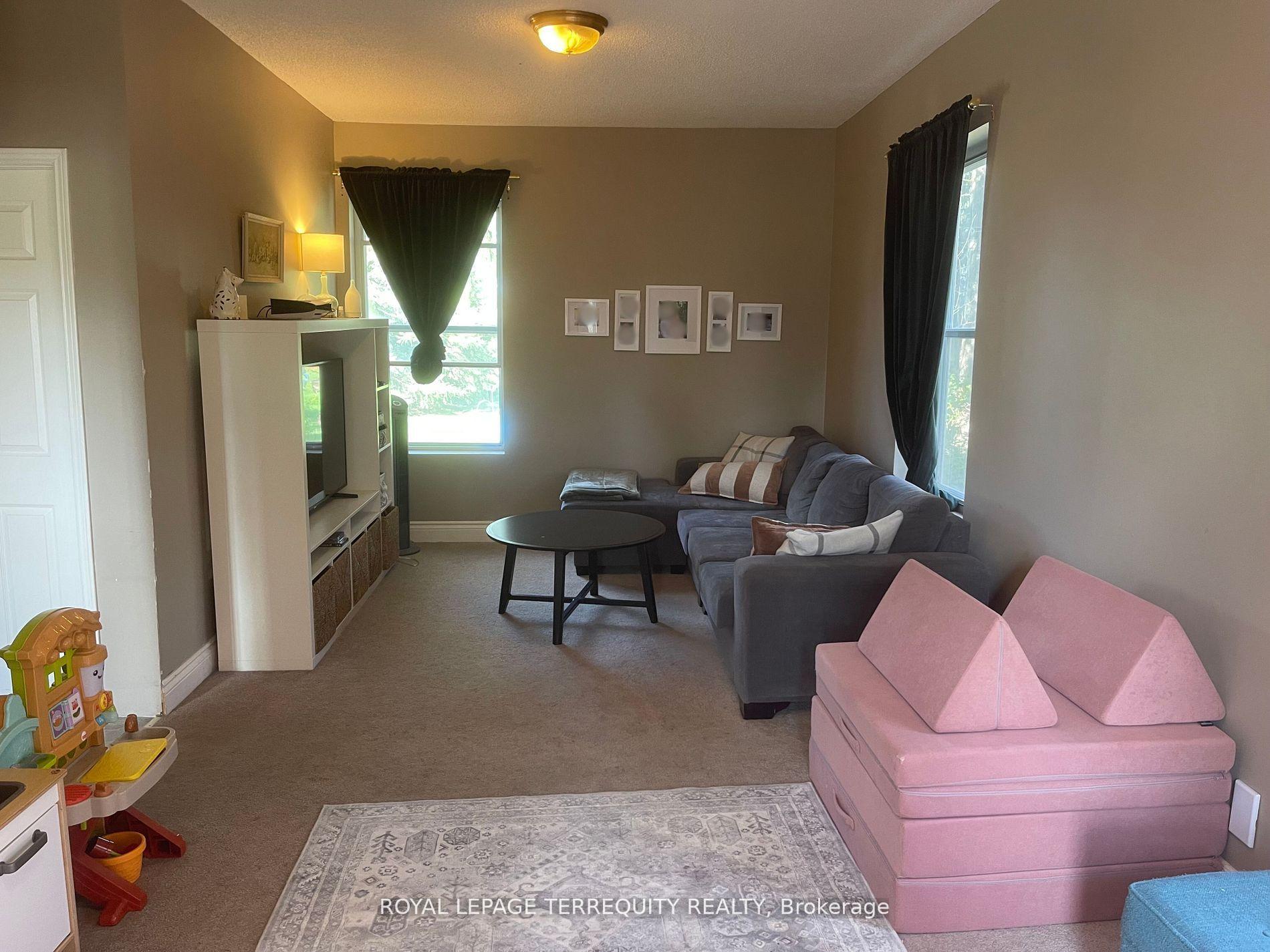 Photo 7 of 1115 Myrtle Road W, Whitby, Rural Whitby — HOMEH