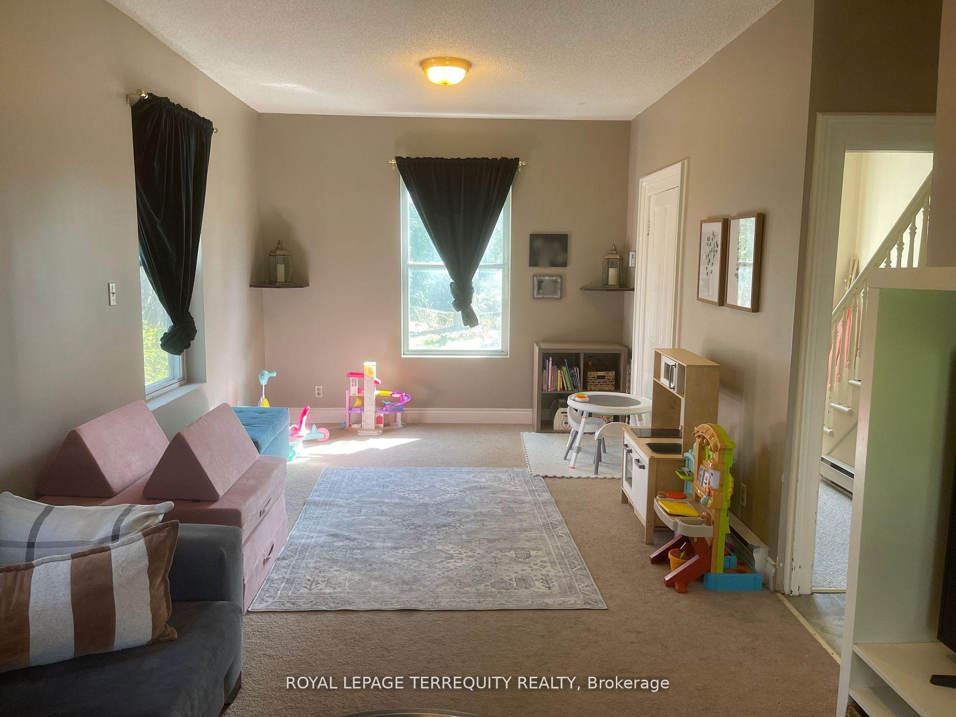 Photo 5 of 1115 Myrtle Road W, Whitby, Rural Whitby — HOMEH