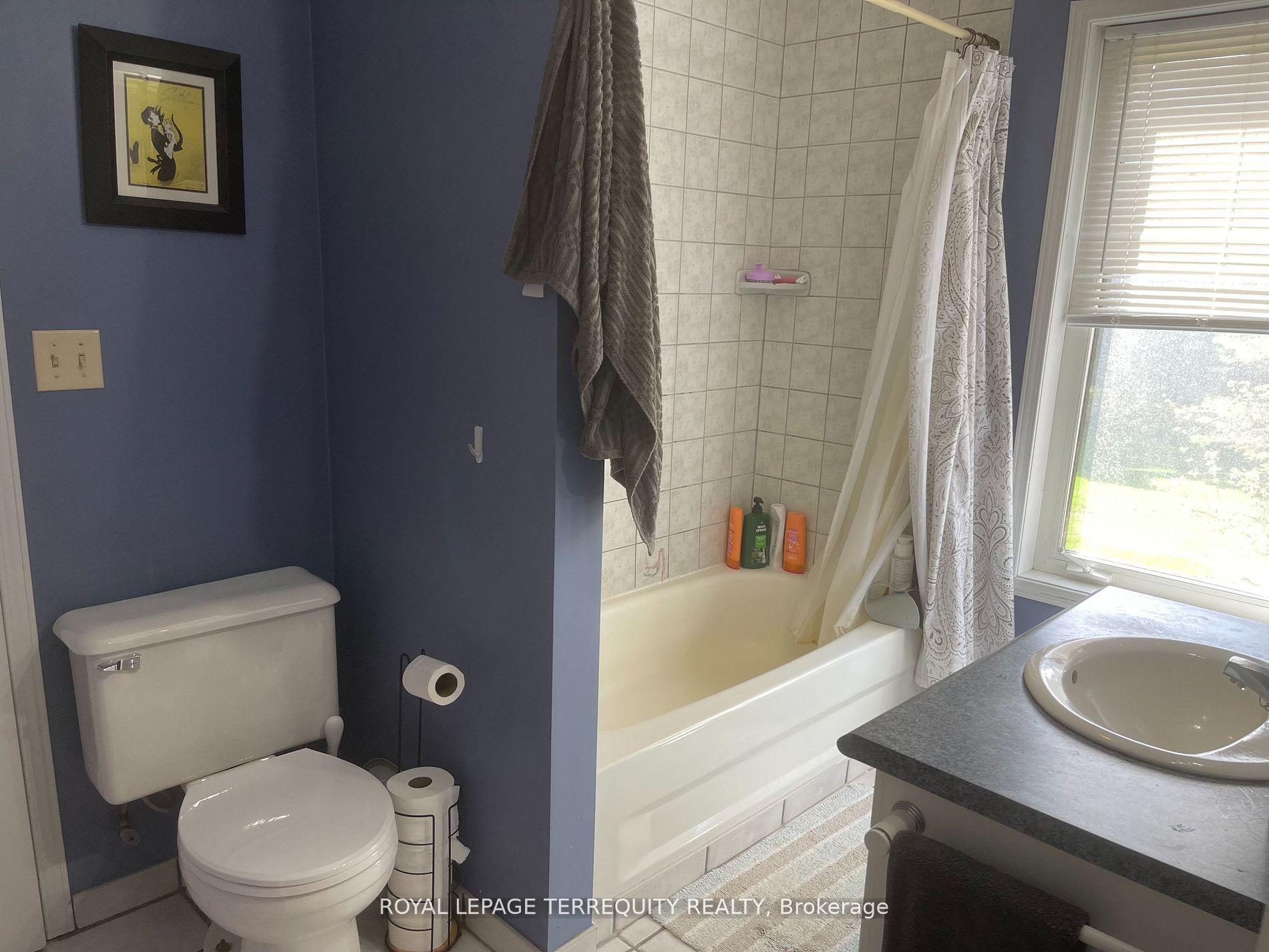 Photo 12 of 1115 Myrtle Road W, Whitby, Rural Whitby — HOMEH