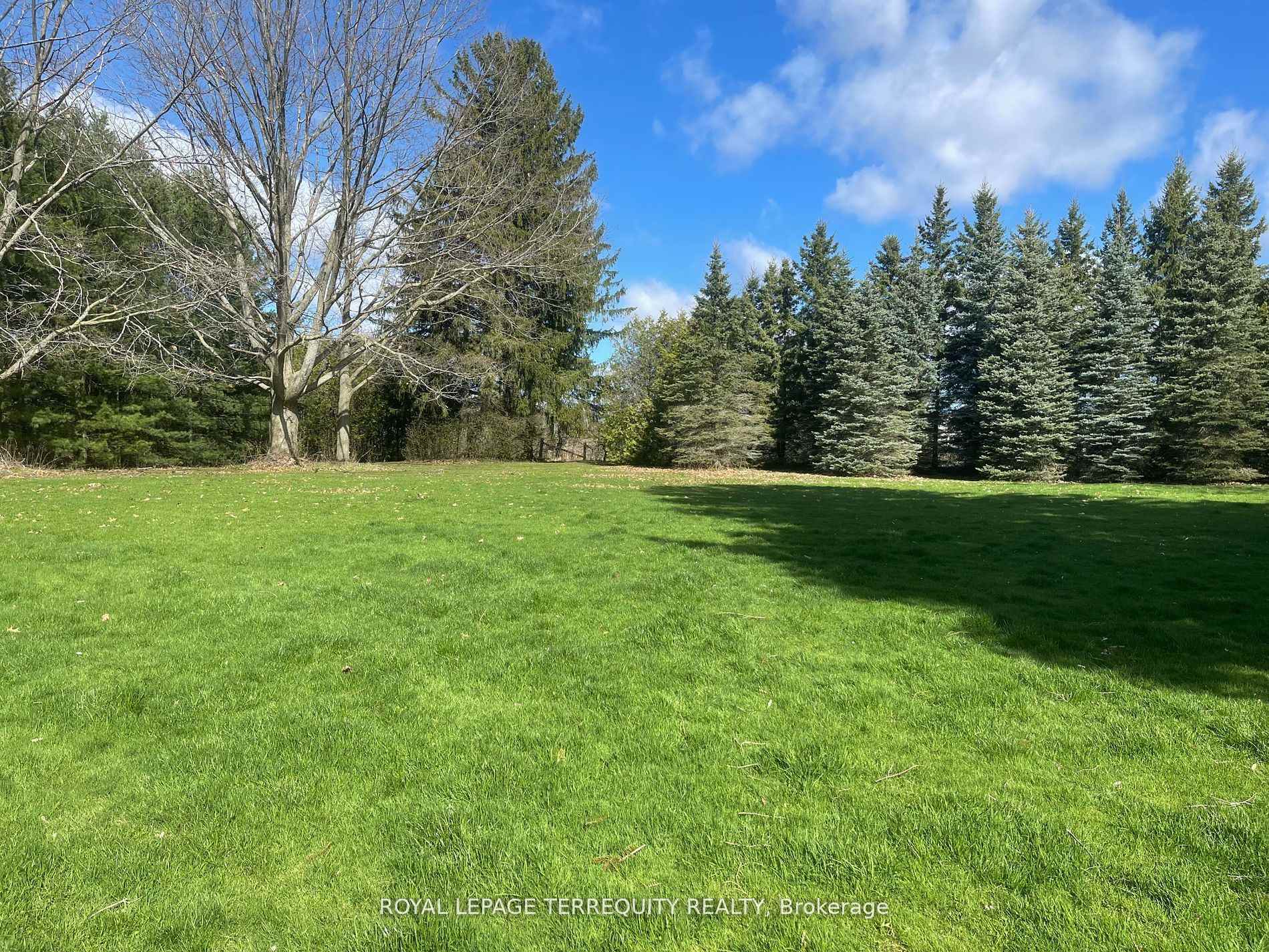 Photo 15 of 1115 Myrtle Road W, Whitby, Rural Whitby — HOMEH