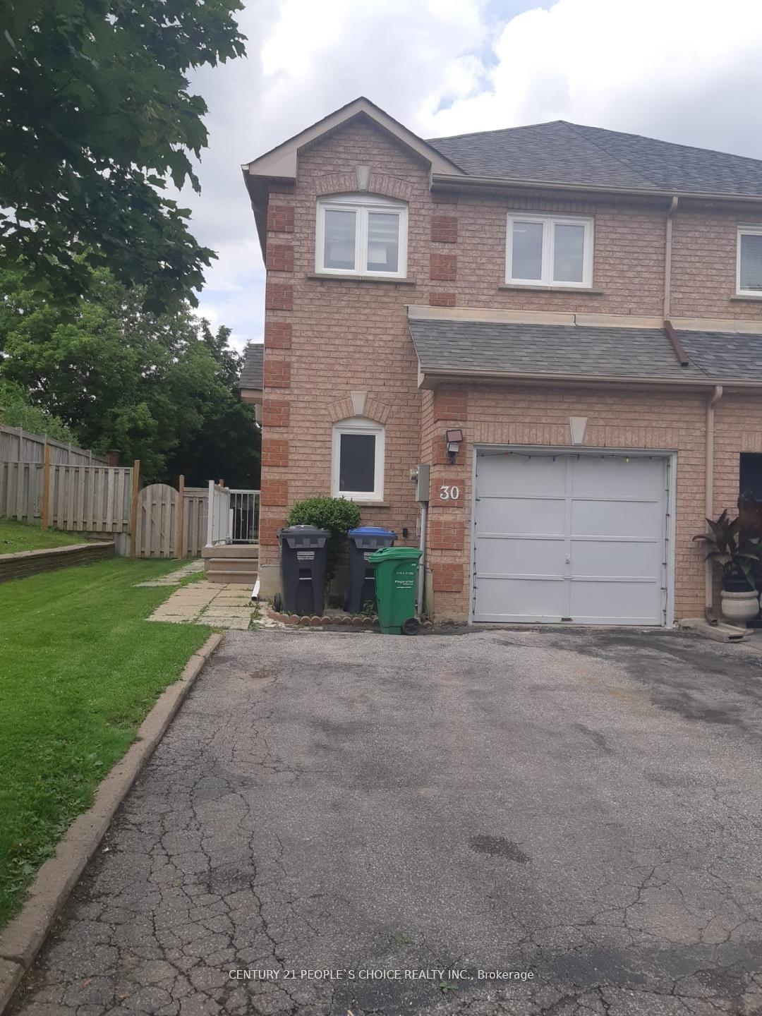 Photo 1 of Unit 2, 30 Carrie Crescent, Brampton, Fletcher's West — HOMEH