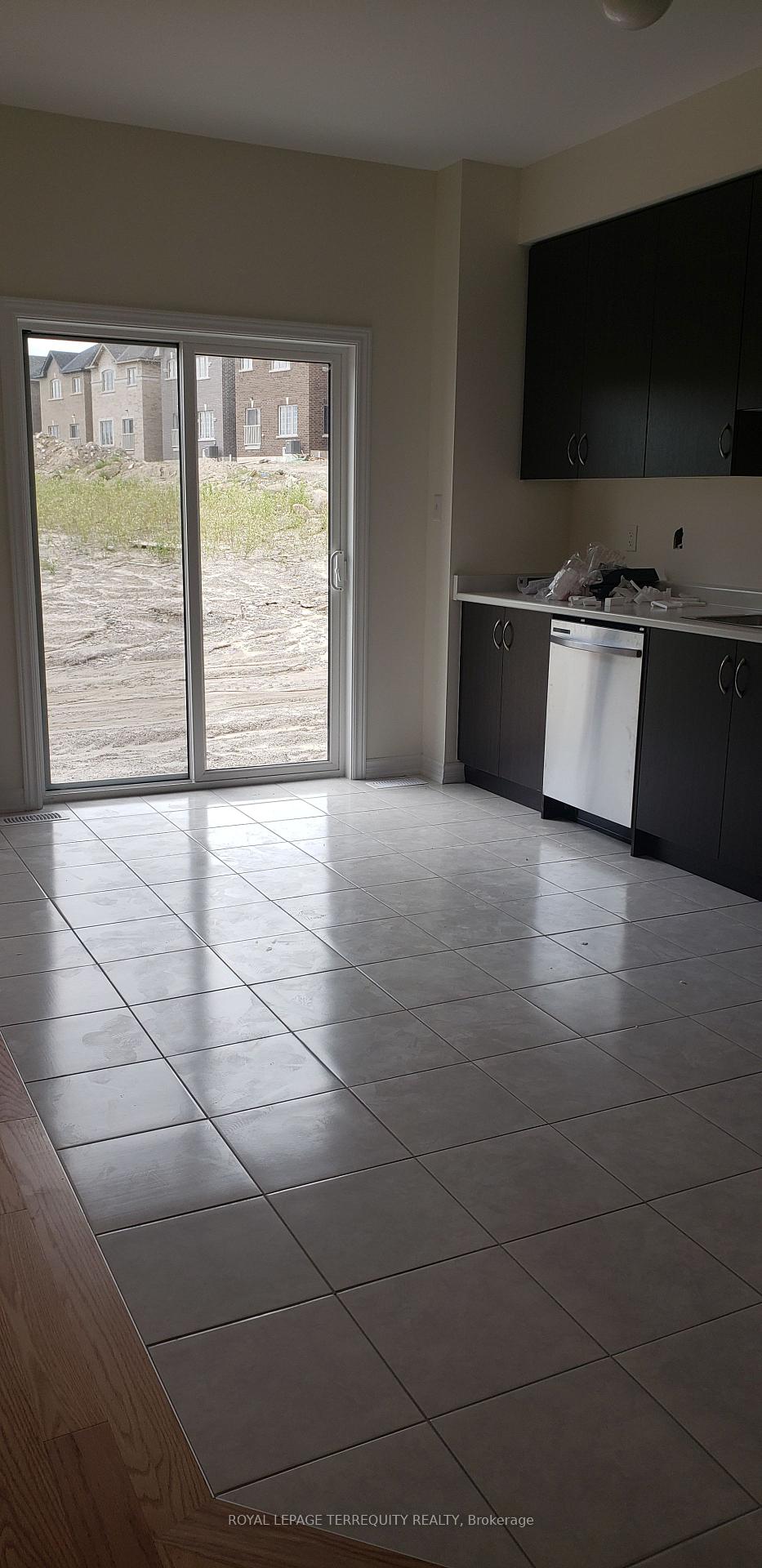 Photo 16 of 2420 Angora Street, Pickering, Rural Pickering — HOMEH