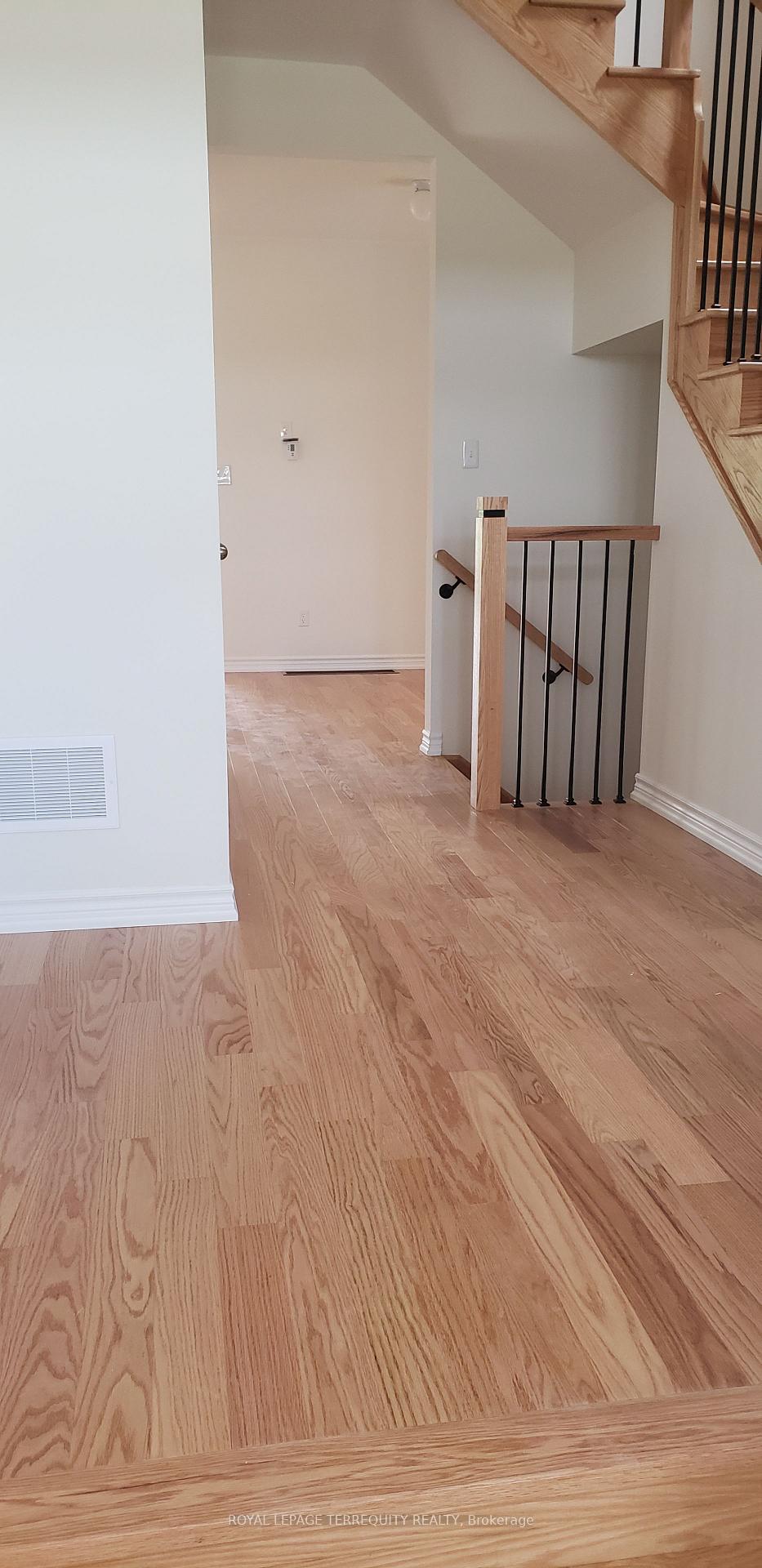 Photo 7 of 2420 Angora Street, Pickering, Rural Pickering — HOMEH