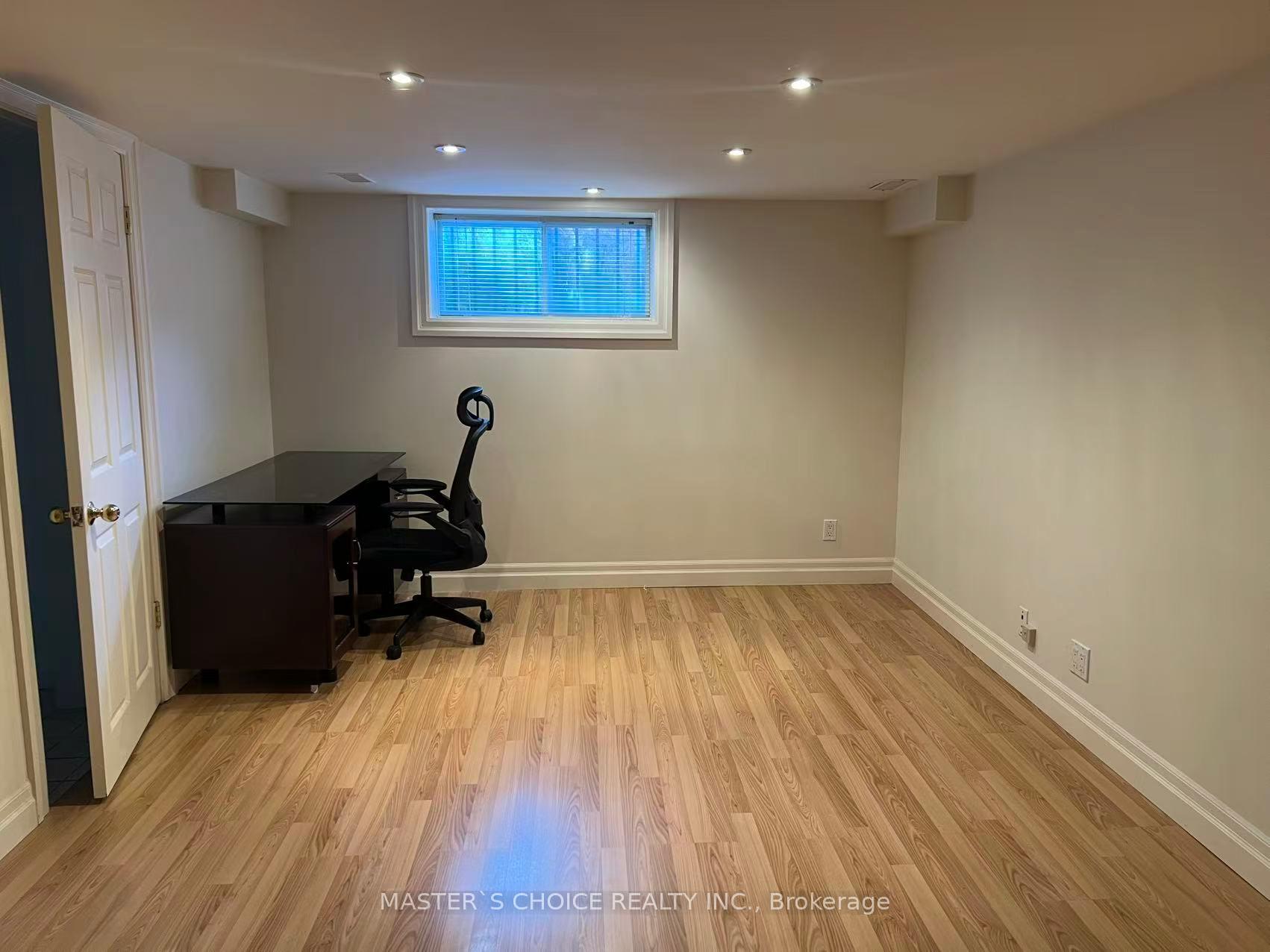 Photo 1 of 136 Chatsworth Drive, Toronto, Lawrence Park South — HOMEH