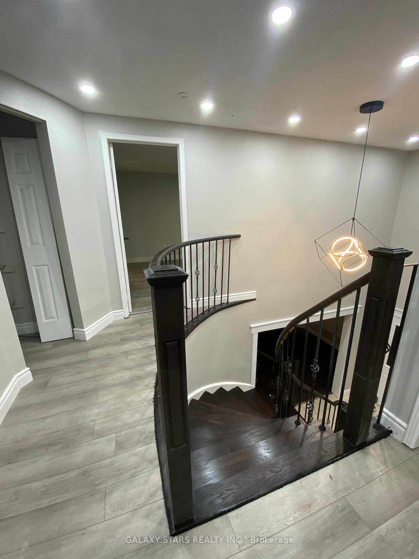 Photo 20 of 11 Chatsworth Crescent, Whitby, Rolling Acres — HOMEH