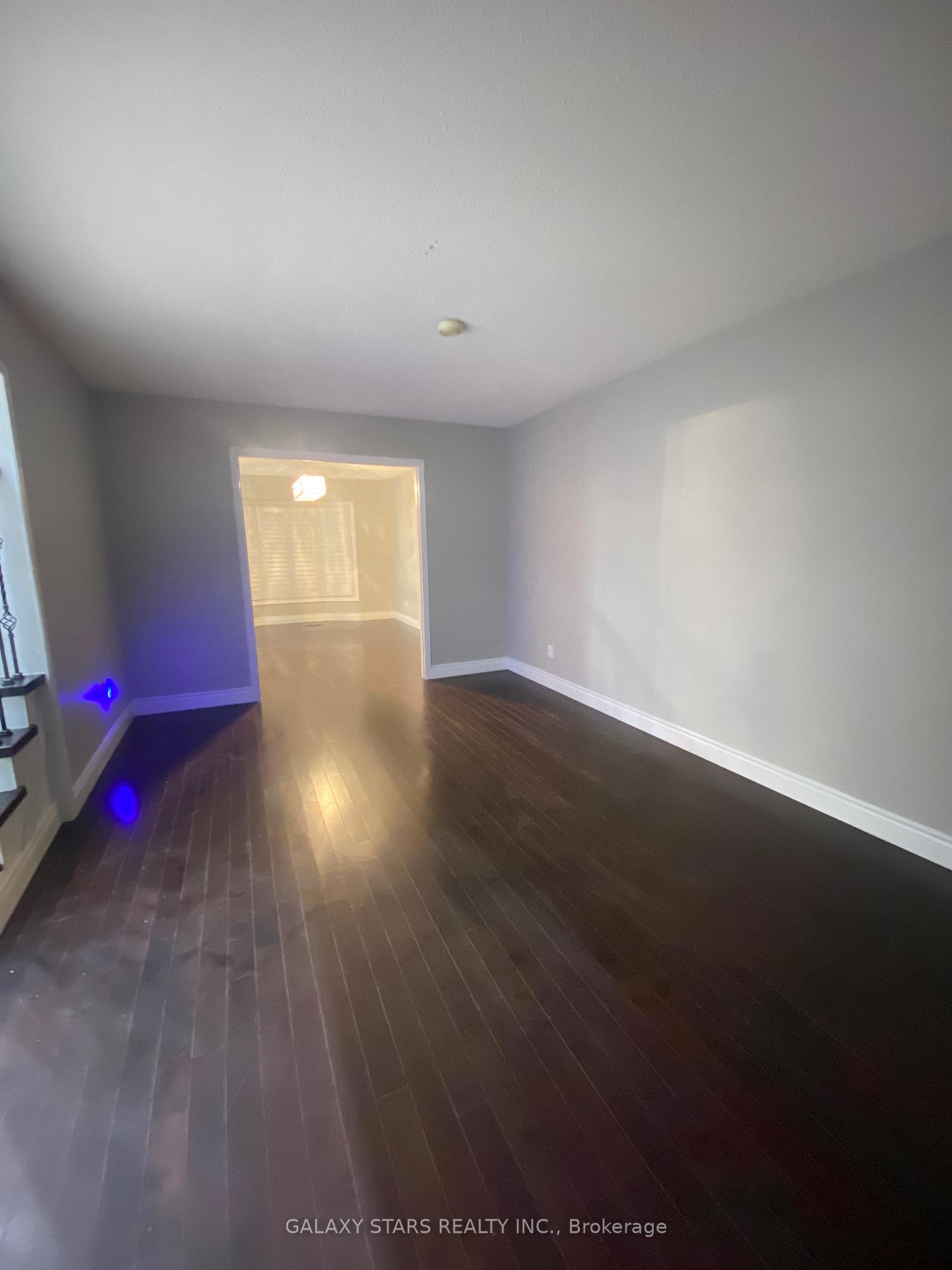 Photo 10 of 11 Chatsworth Crescent, Whitby, Rolling Acres — HOMEH