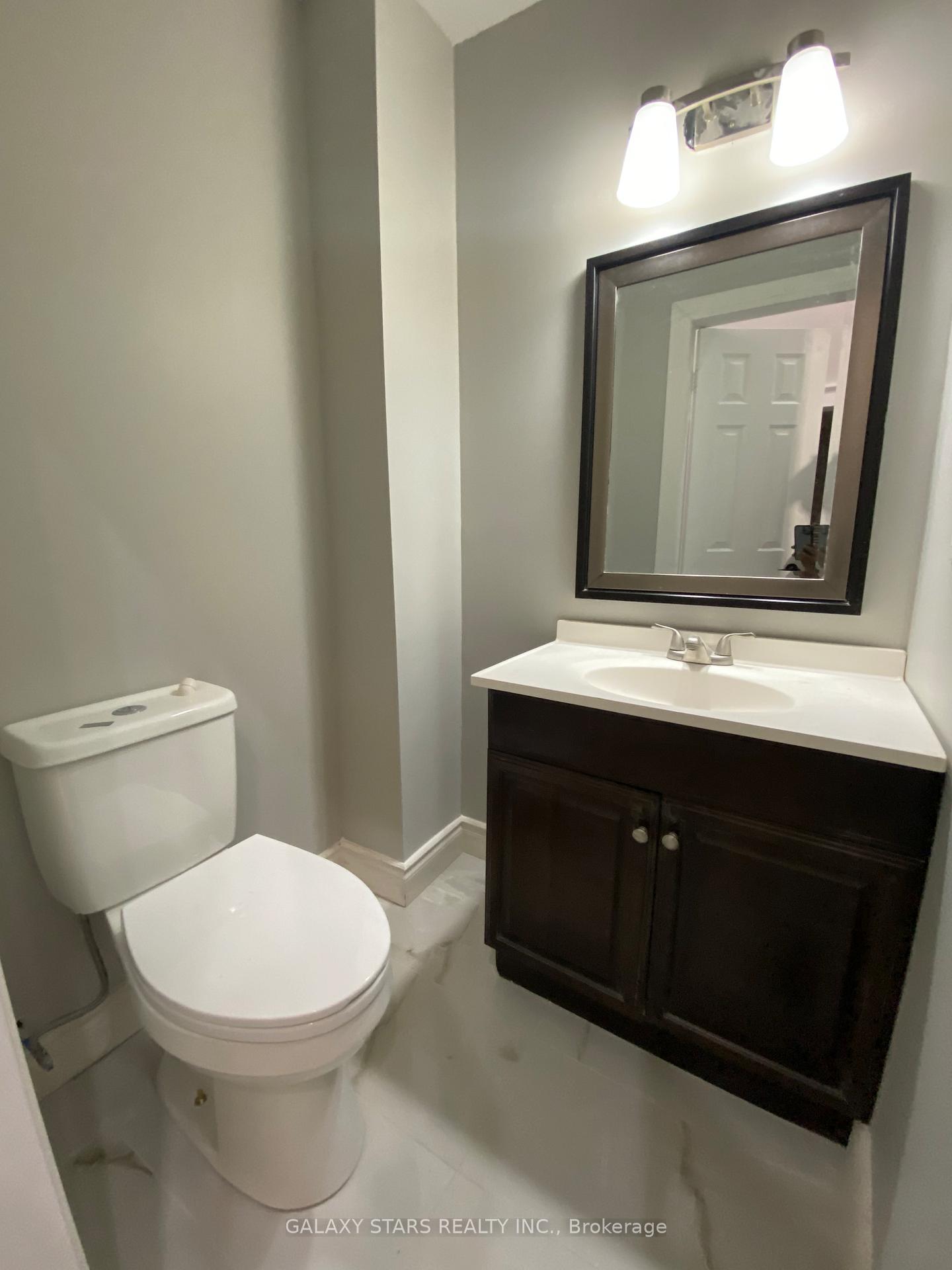 Photo 17 of 11 Chatsworth Crescent, Whitby, Rolling Acres — HOMEH
