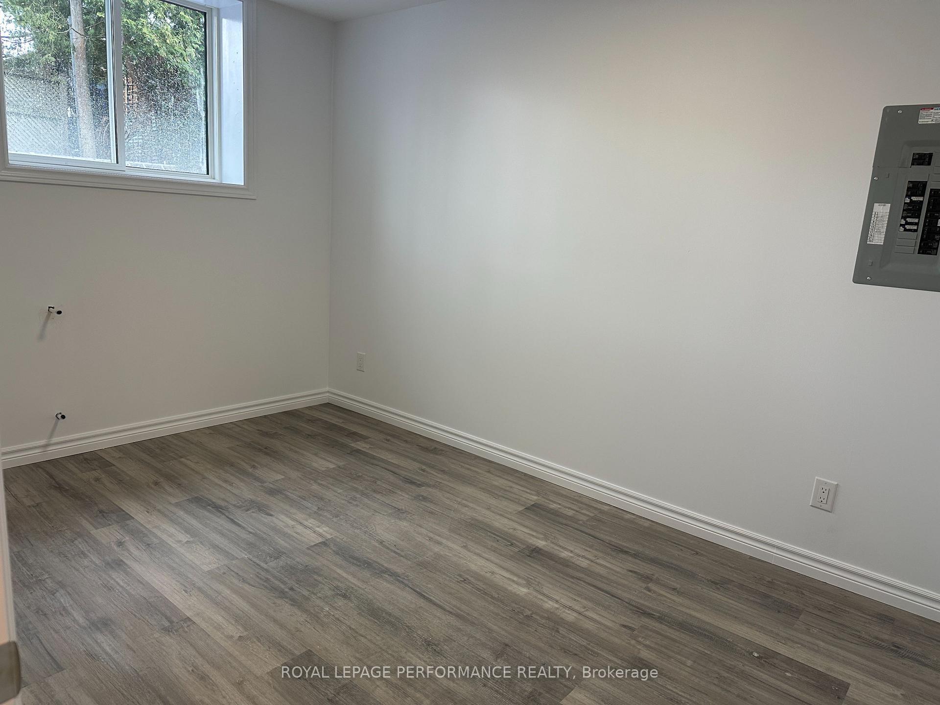 Photo 8 of Unit Unit 3, 145 Prince Albert Street, Ottawa, Overbrook/Castle Heights — HOMEH