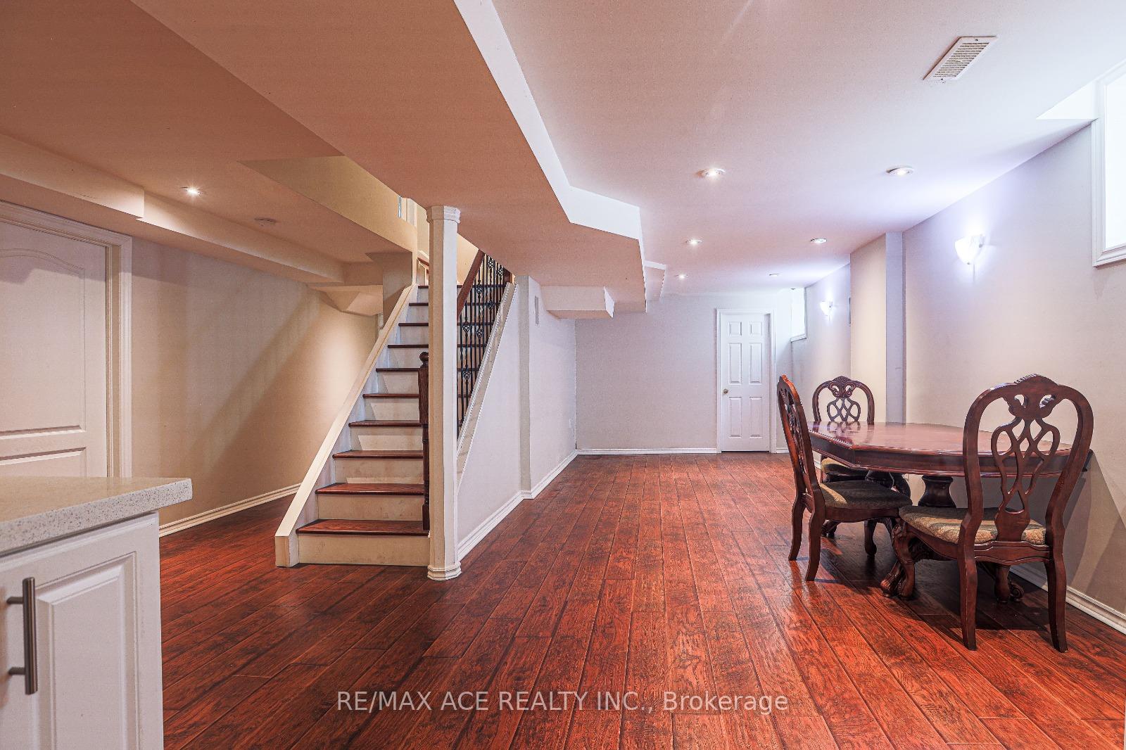 Photo 7 of Unit Bsmt, 51 Song Bird Drive, Markham, Rouge Fairways — HOMEH