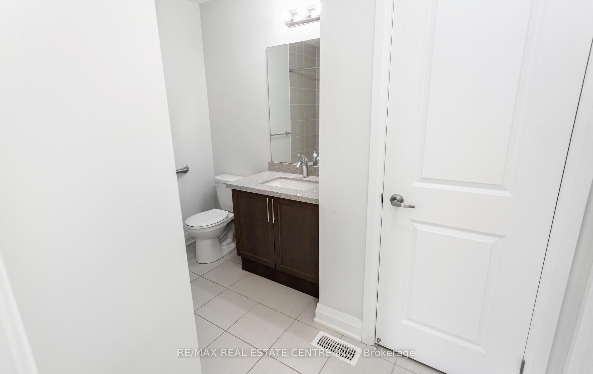Photo 43 of 14 Dalbeattie Drive, Brampton, Bram West — HOMEH