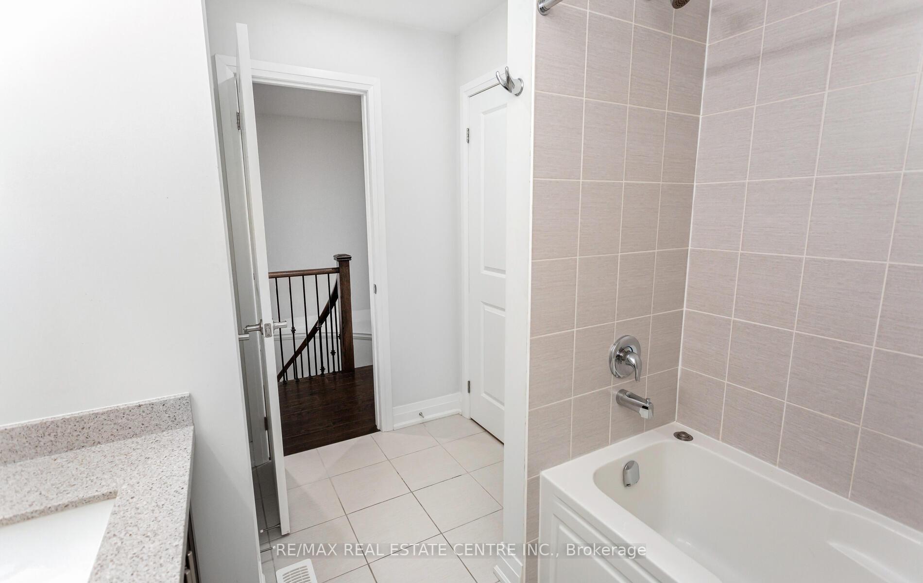 Photo 45 of 14 Dalbeattie Drive, Brampton, Bram West — HOMEH