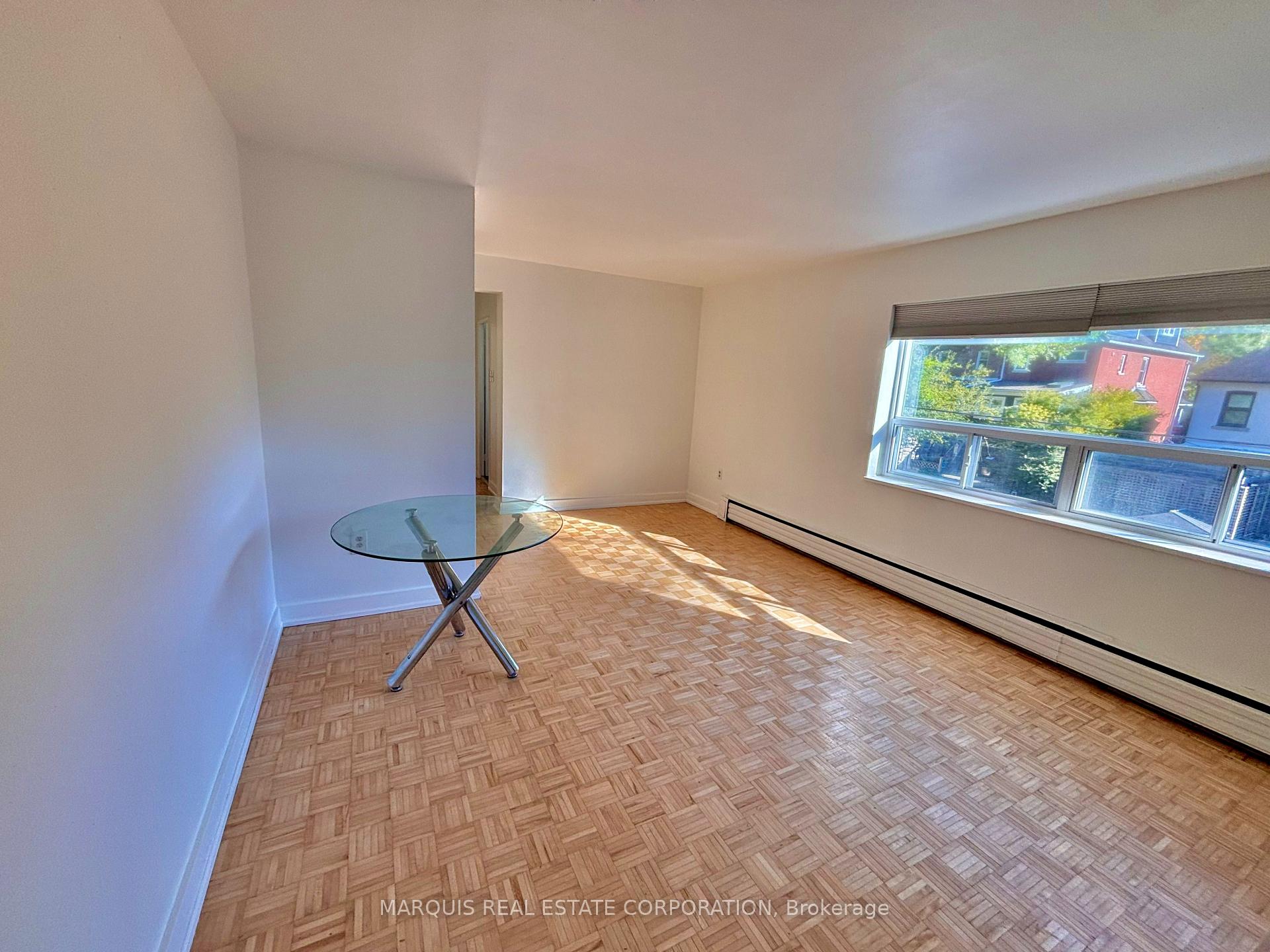 Photo 6 of Unit 204, 109 Beech Avenue, Toronto, The Beaches — HOMEH