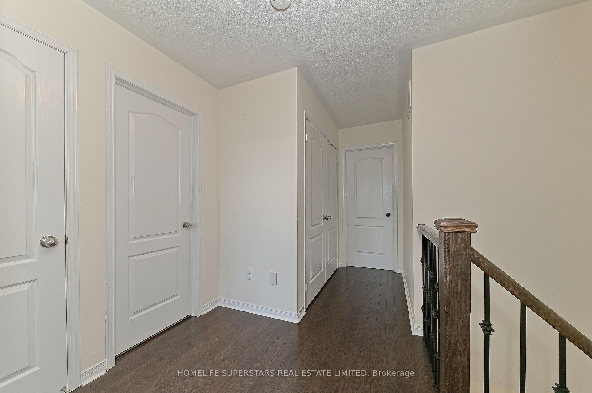 Photo 24 of 9 Yellowknife Road, Brampton, Sandringham-Wellington North — HOMEH