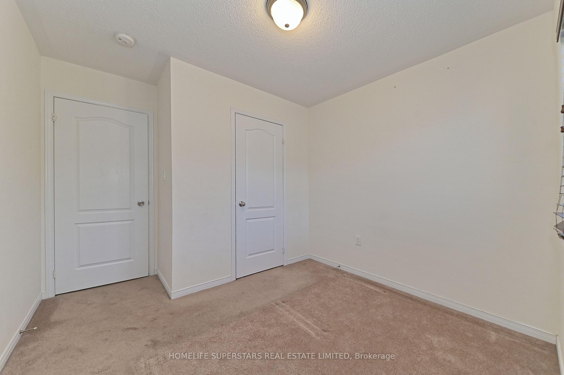 Photo 18 of 9 Yellowknife Road, Brampton, Sandringham-Wellington North — HOMEH
