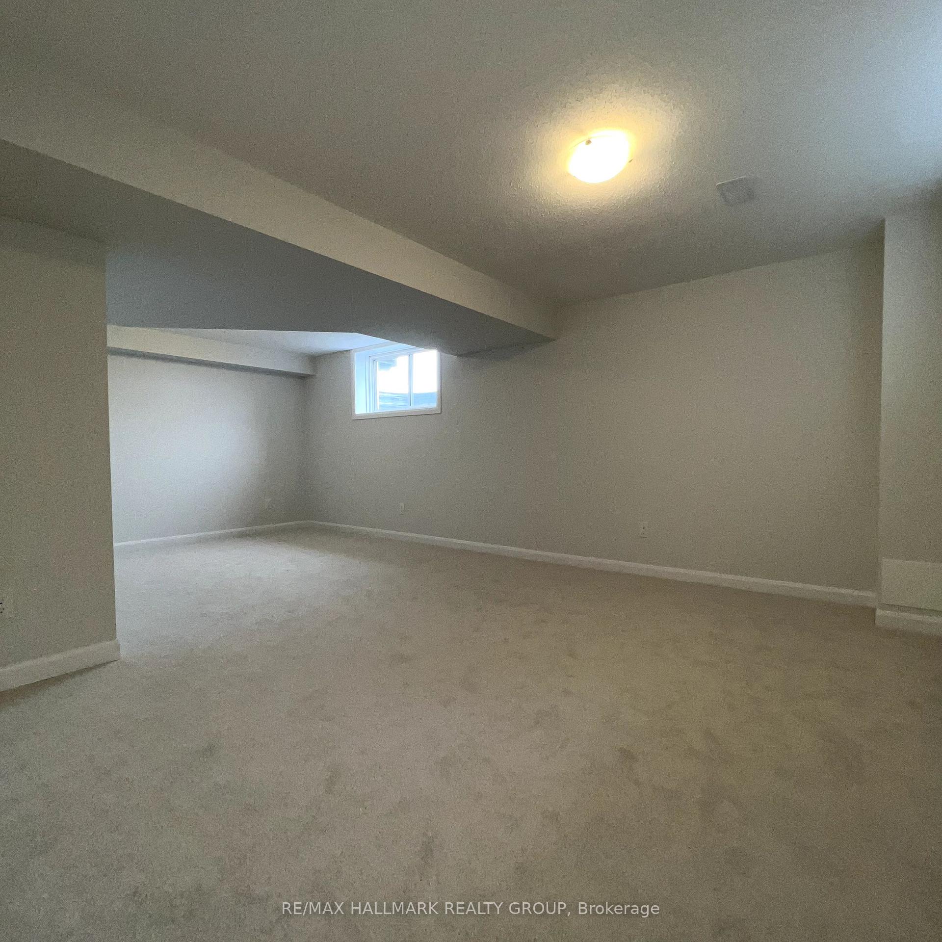 Photo 16 of 163 Invention Boulevard, Ottawa, Kanata - Morgan's Grant/South March — HOMEH