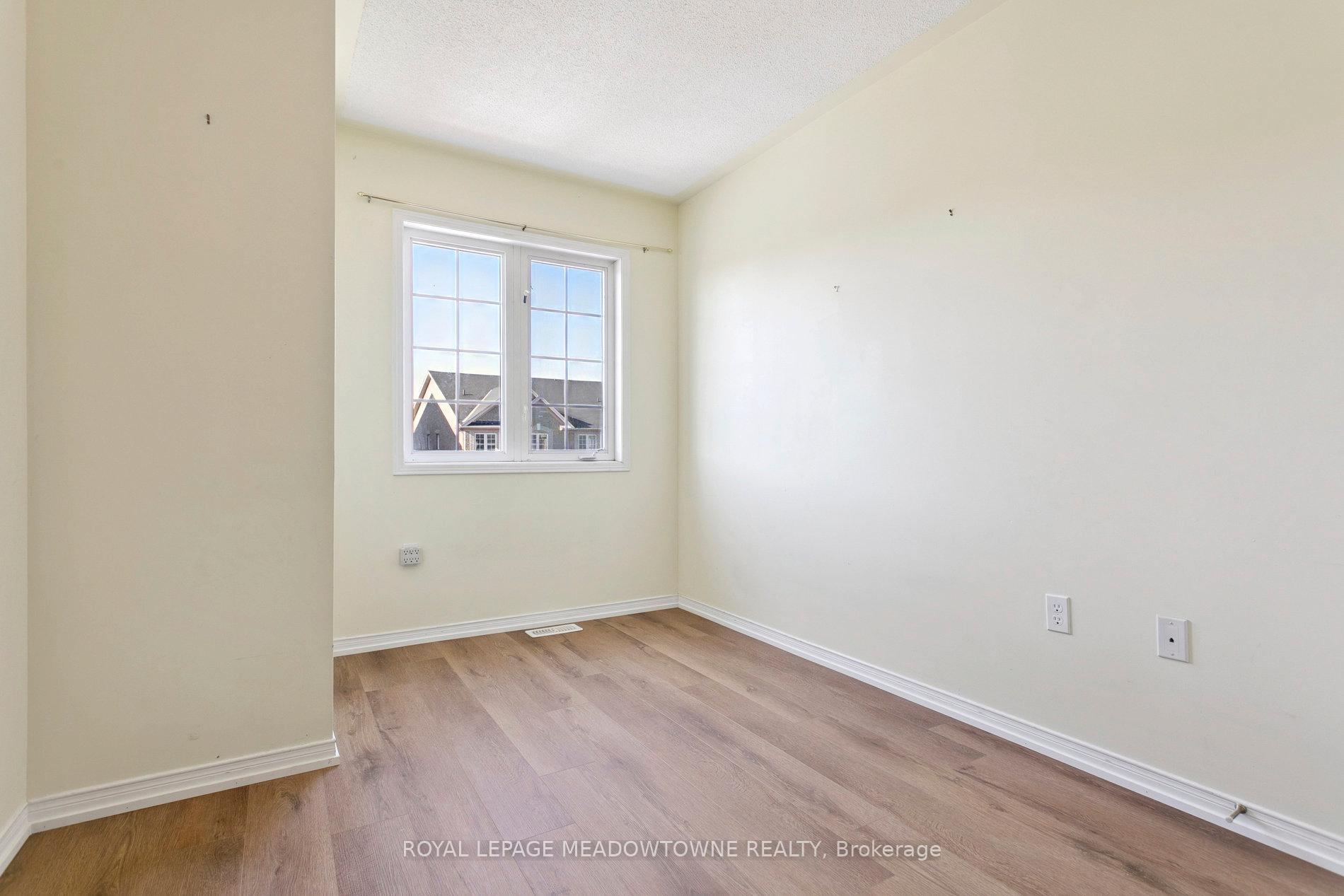Photo 38 of Unit Upper, 132 Crystalview Crescent, Brampton, Bram East — HOMEH