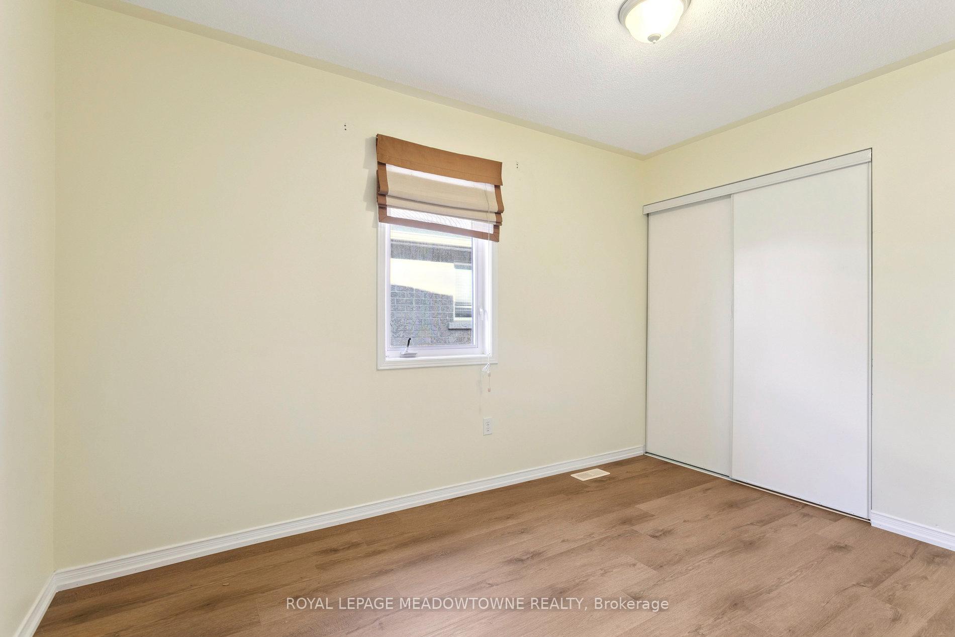 Photo 21 of Unit Upper, 132 Crystalview Crescent, Brampton, Bram East — HOMEH