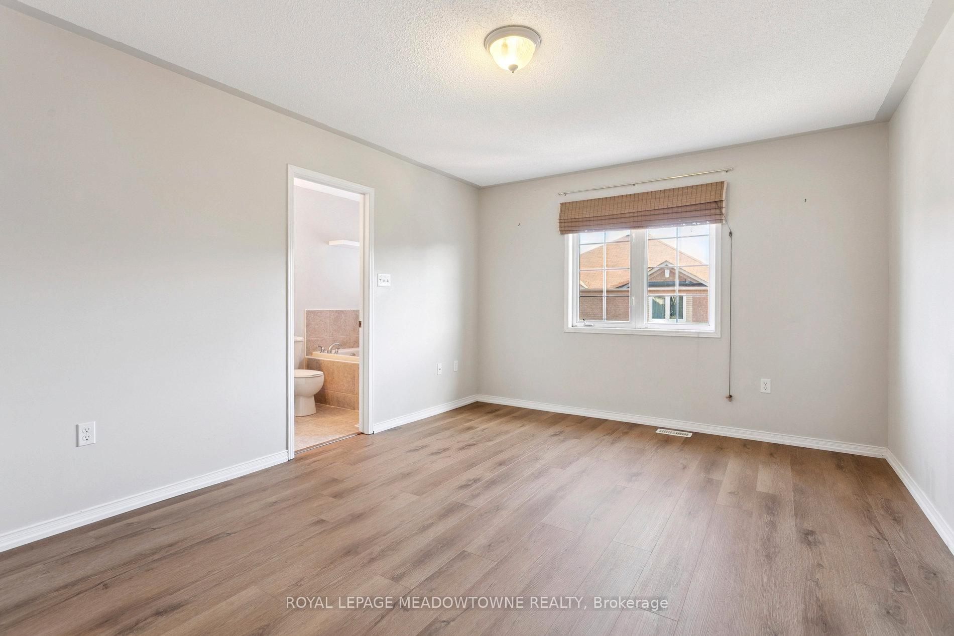 Photo 37 of Unit Upper, 132 Crystalview Crescent, Brampton, Bram East — HOMEH