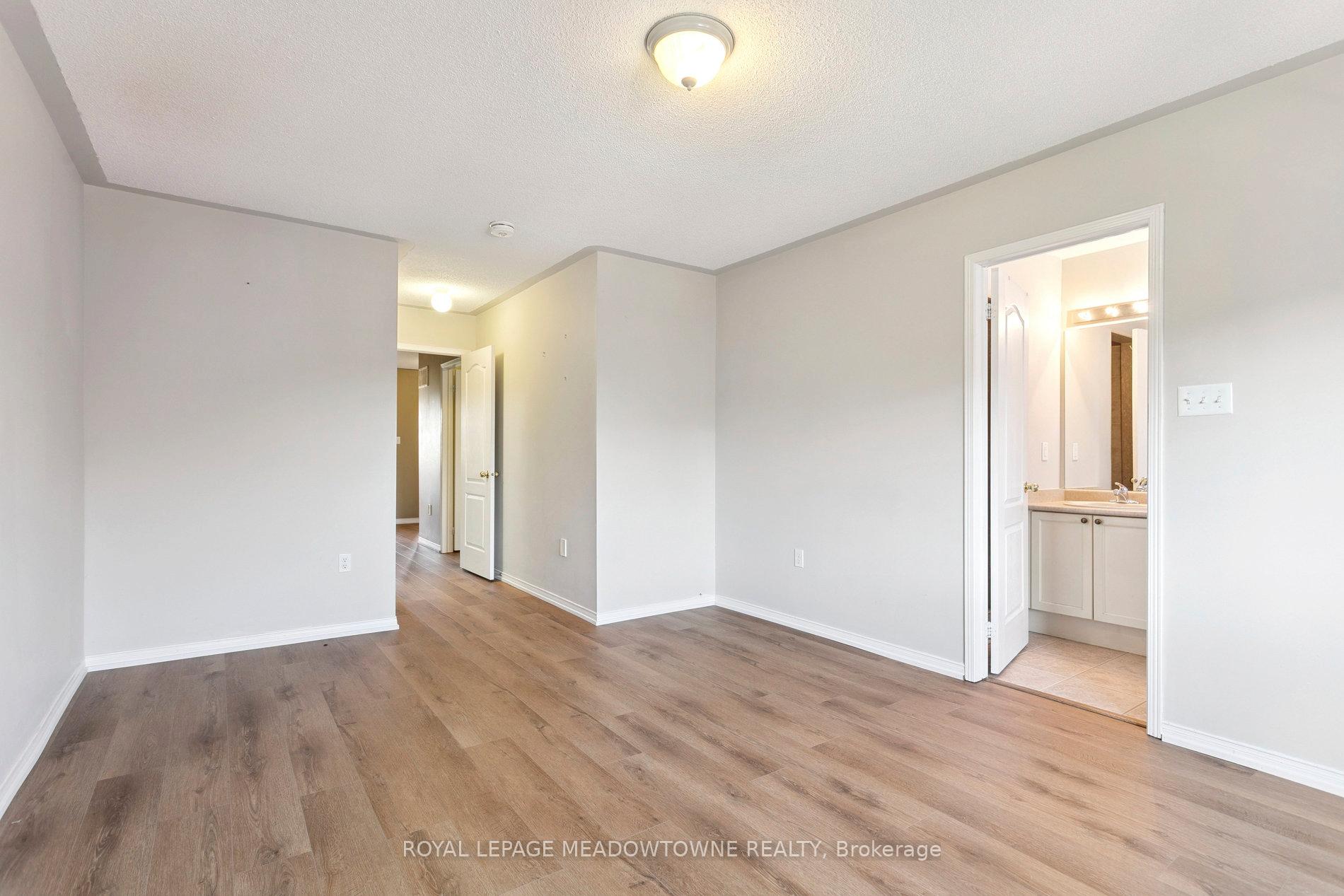 Photo 41 of Unit Upper, 132 Crystalview Crescent, Brampton, Bram East — HOMEH