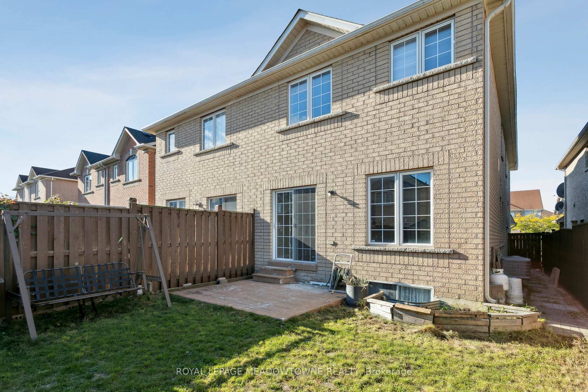 Photo 32 of Unit Upper, 132 Crystalview Crescent, Brampton, Bram East — HOMEH