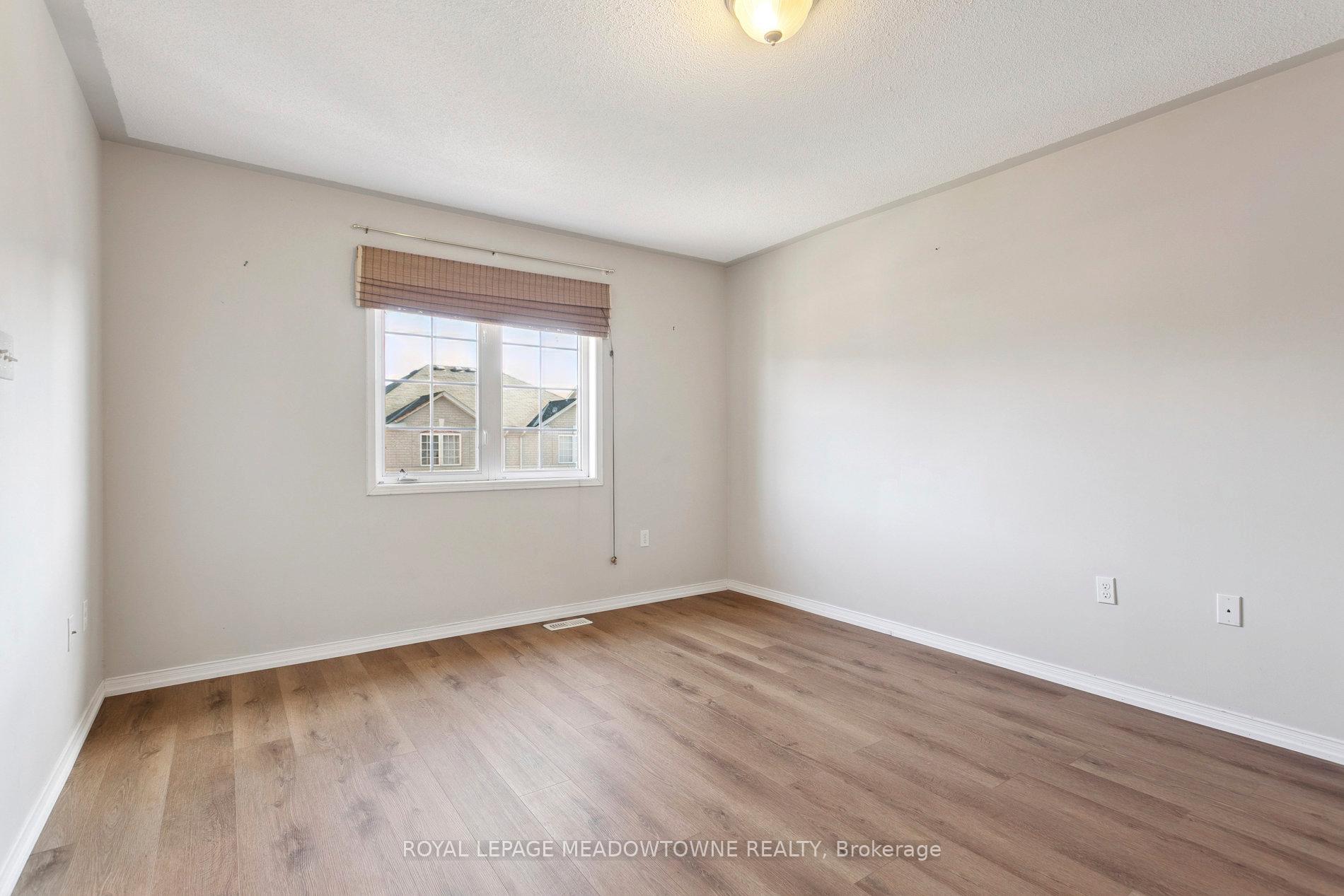 Photo 28 of Unit Upper, 132 Crystalview Crescent, Brampton, Bram East — HOMEH
