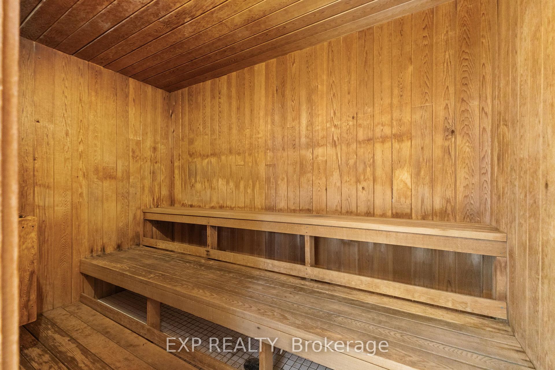 Photo 21 of Unit 304, 270 Brittany Drive, Ottawa, Viscount Alexander Park — HOMEH
