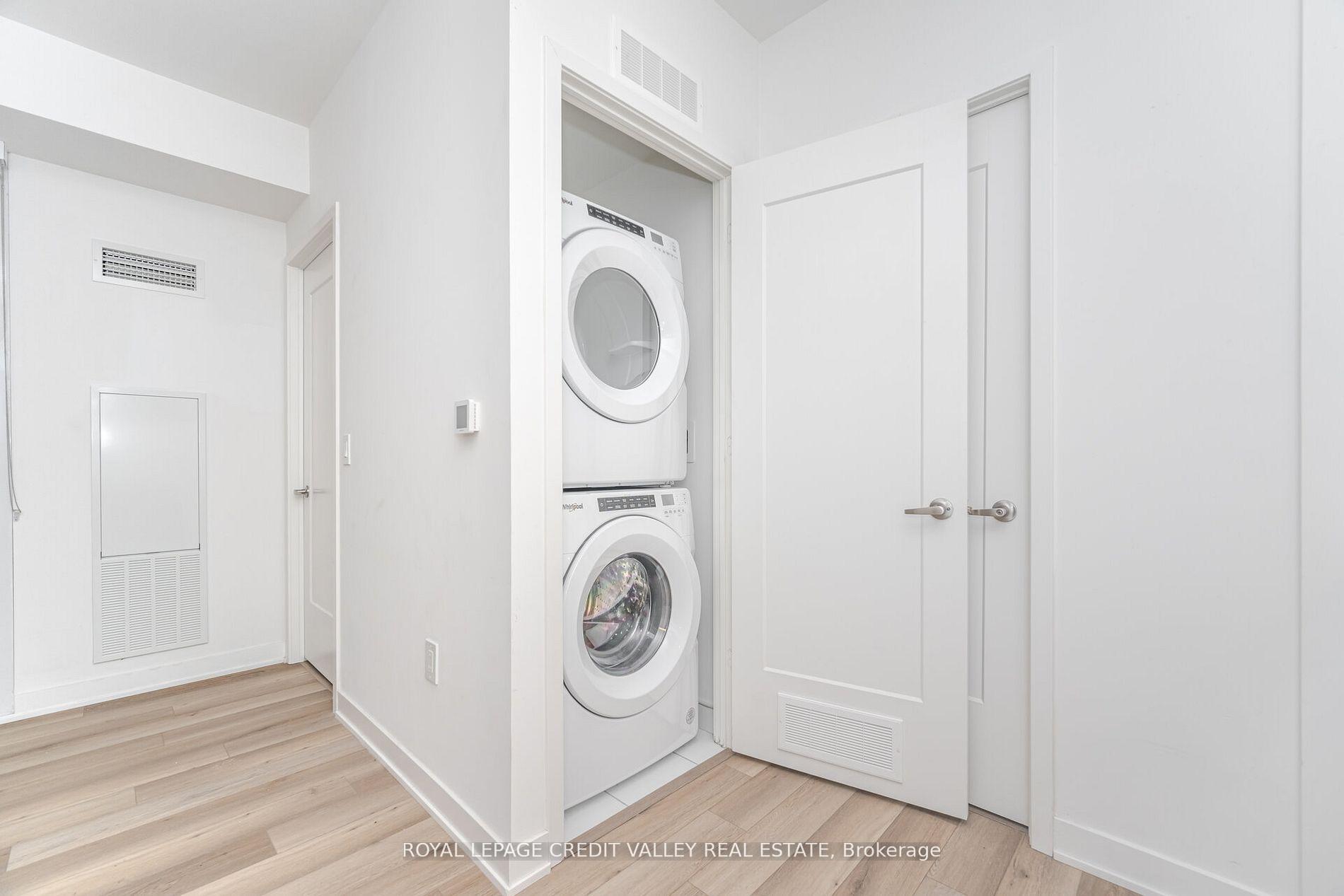 Photo 7 of Unit 413, 70 Princess Street E, Toronto, Waterfront Communities — HOMEH